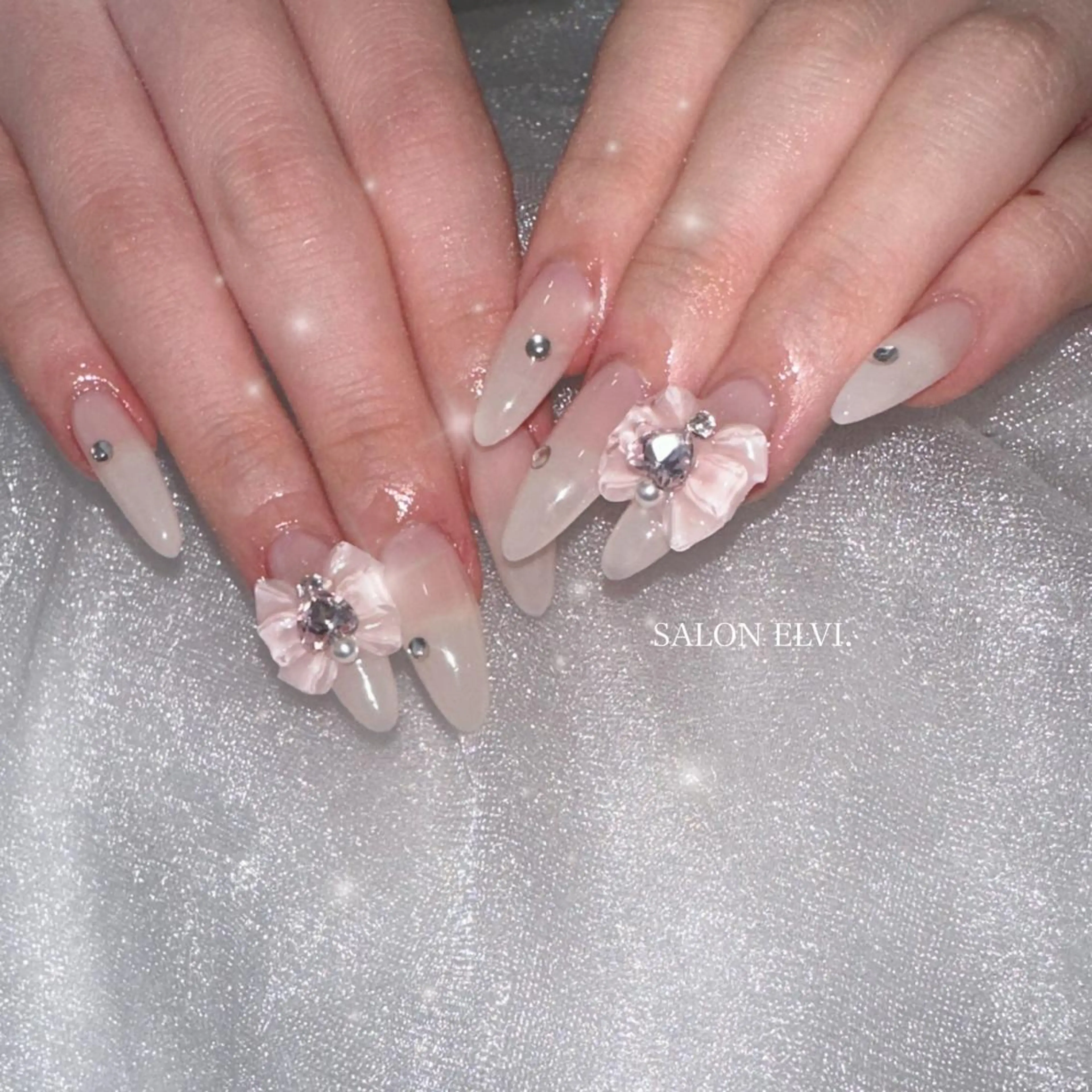 ネイル SALON ELVI.のネイルデザイン