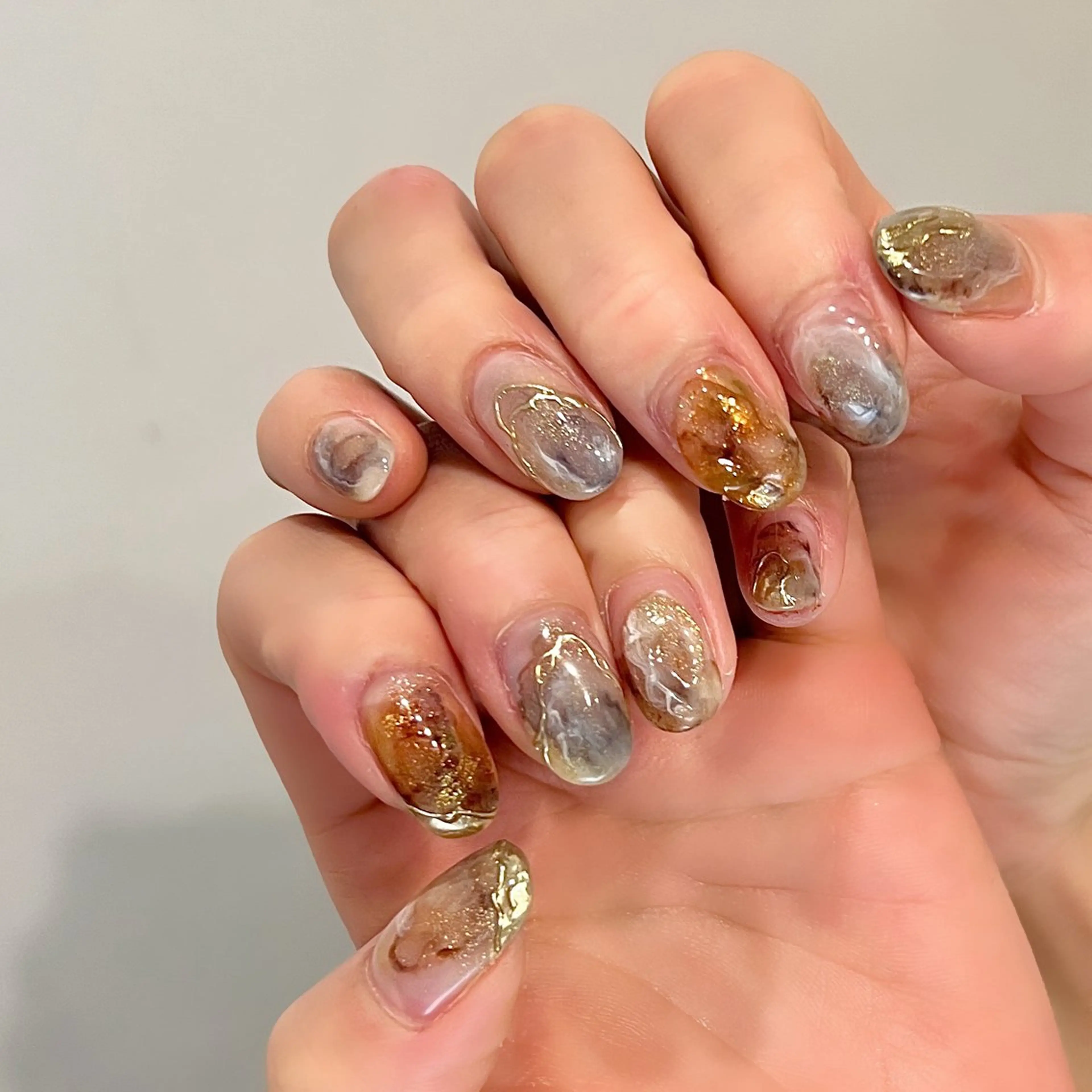 ネイル ニュアンスネイル ぷっくりネイル ハンドネイル REHTOF ｜朝7時Open☀️のネイルデザイン