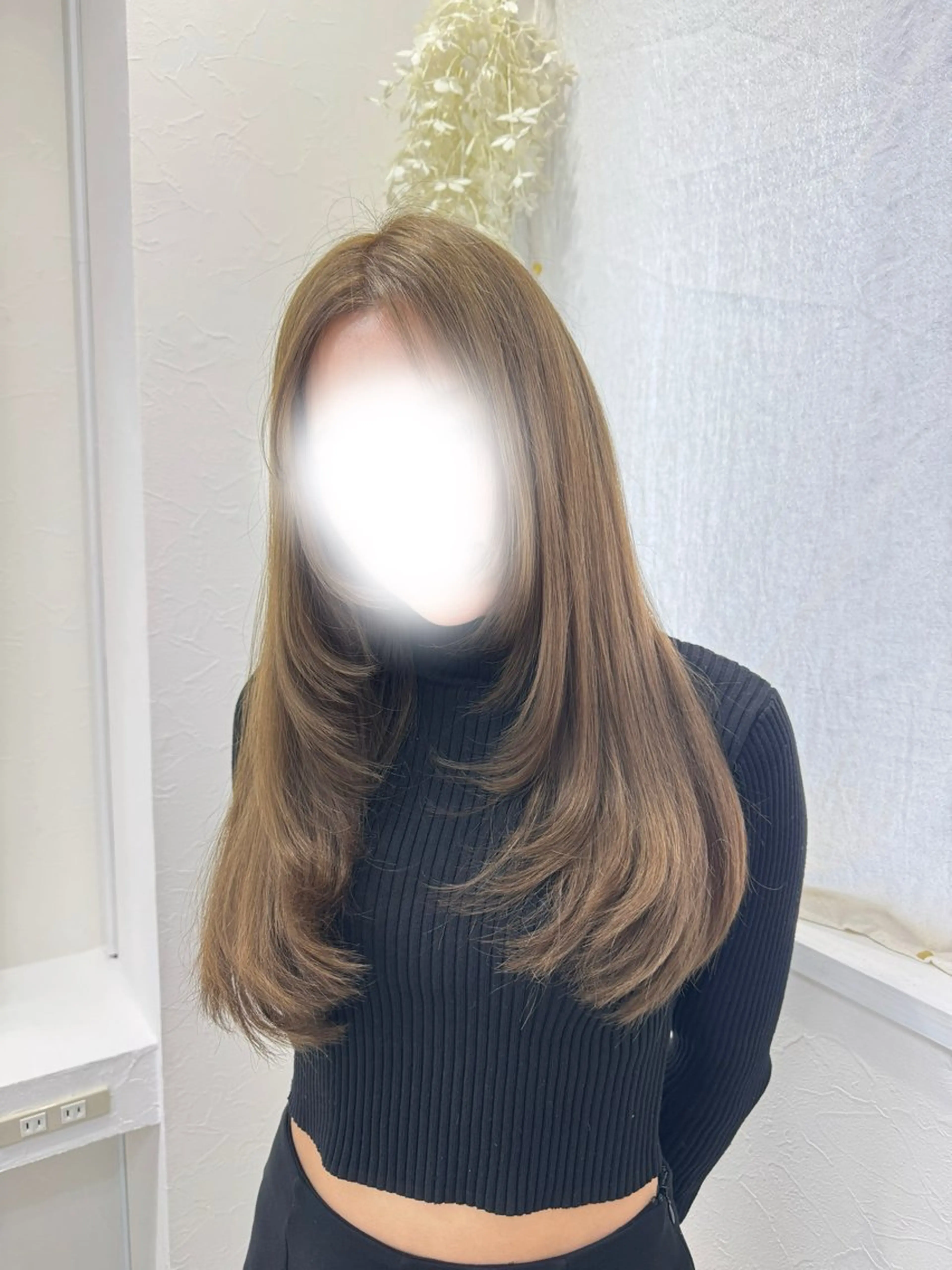 ロング レイヤーカット ヘアカラー LOMARLIE/ Karen🪐💫のヘアスタイル