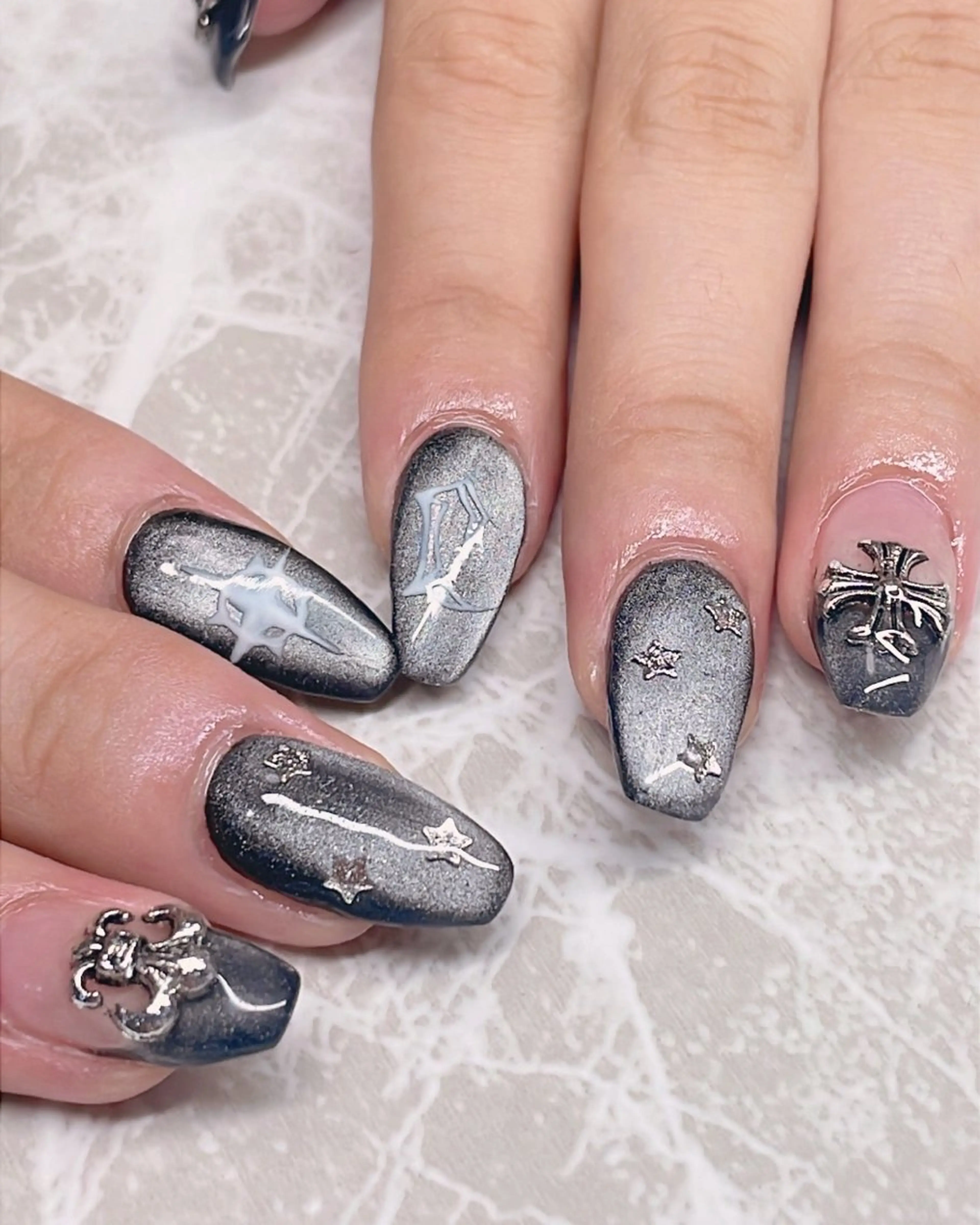 ネイル ハンドネイル 【LUCE】 maiのネイルデザイン