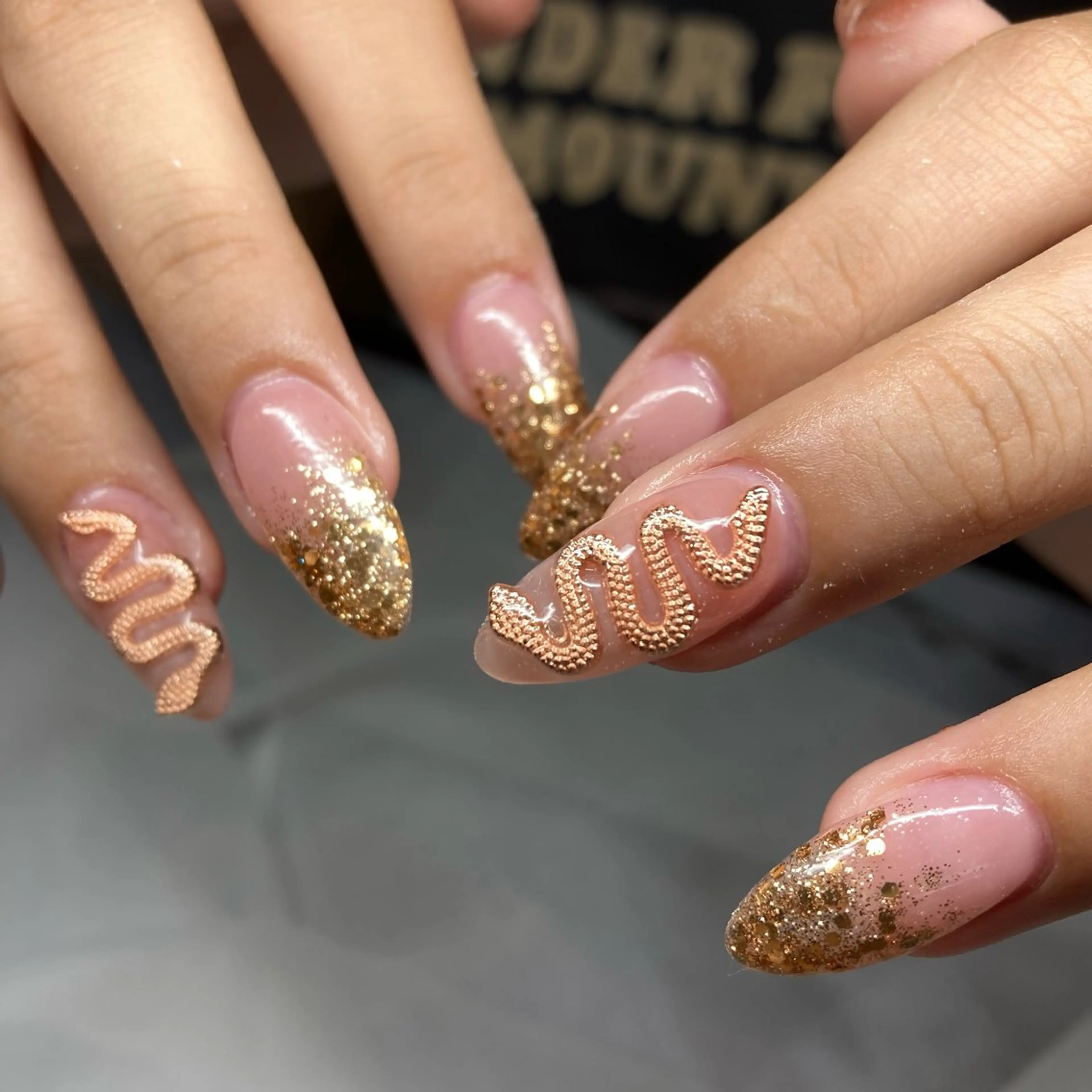 ネイル アートネイル マグネットネイル ワンカラーネイル 夏ネイル Gracias. rieのネイルデザイン