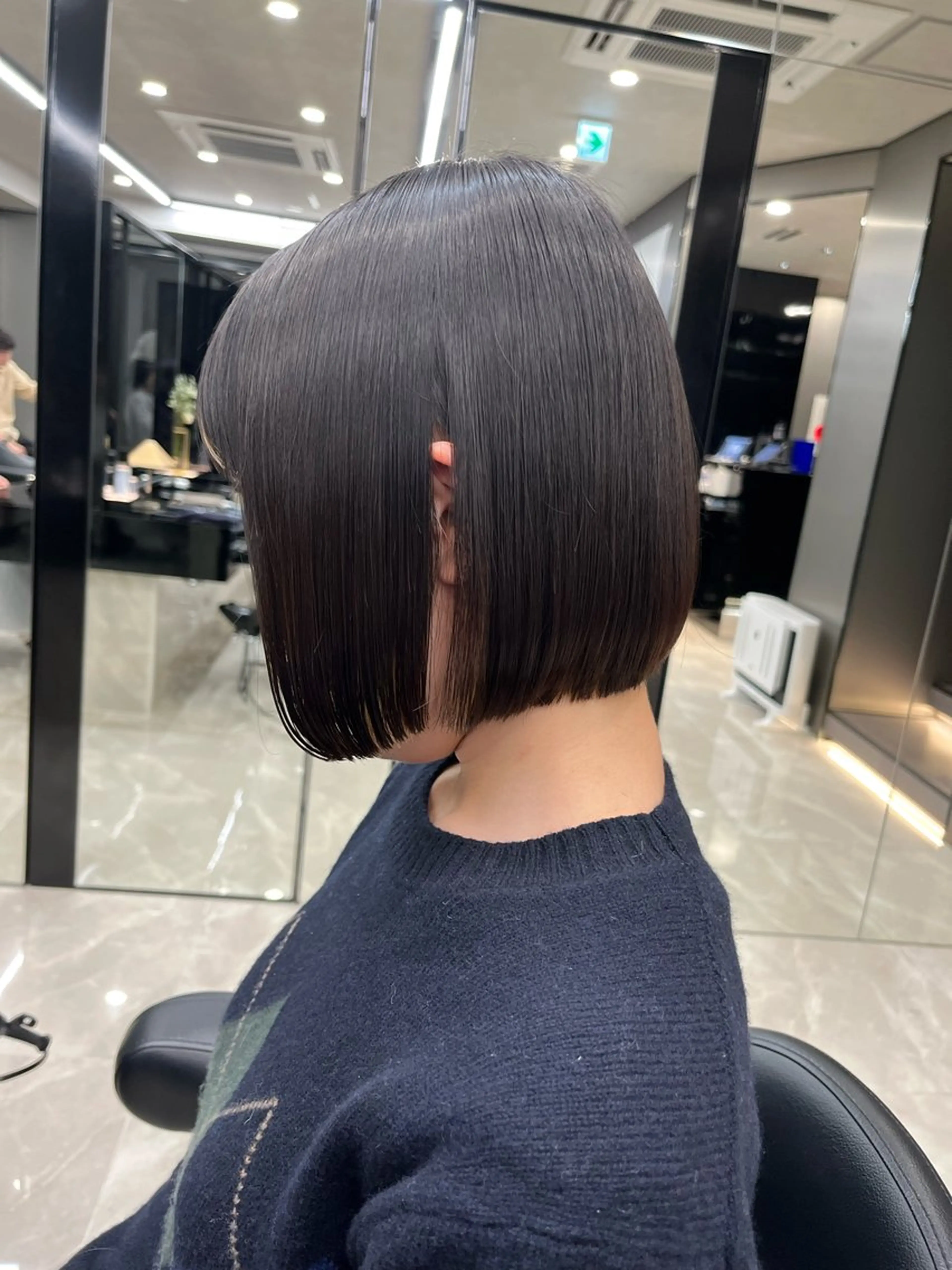 ショート ウスイマイコ カット/ケアカラーのヘアスタイル