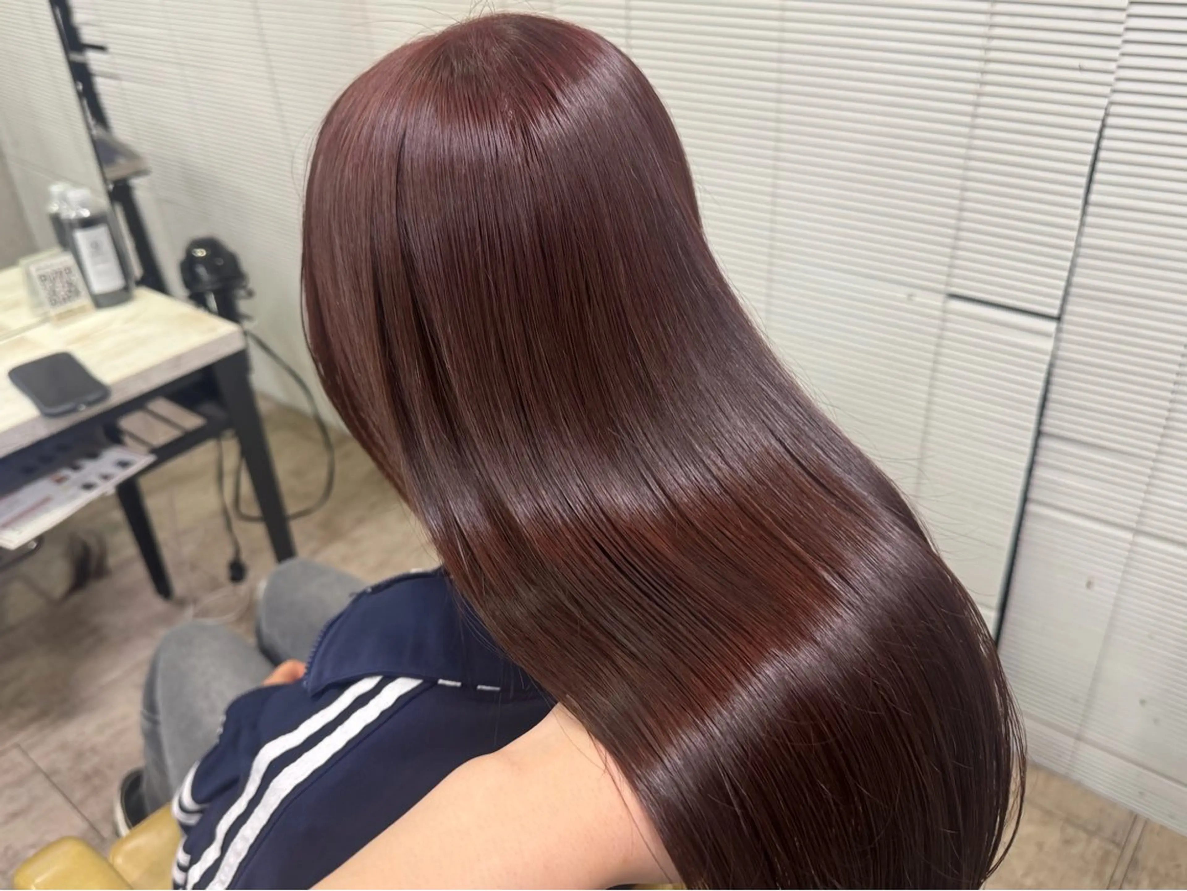 ロング カット ヘアカラー トリートメント ラベンダーカラー/ レイヤーカットAyaのヘアスタイル