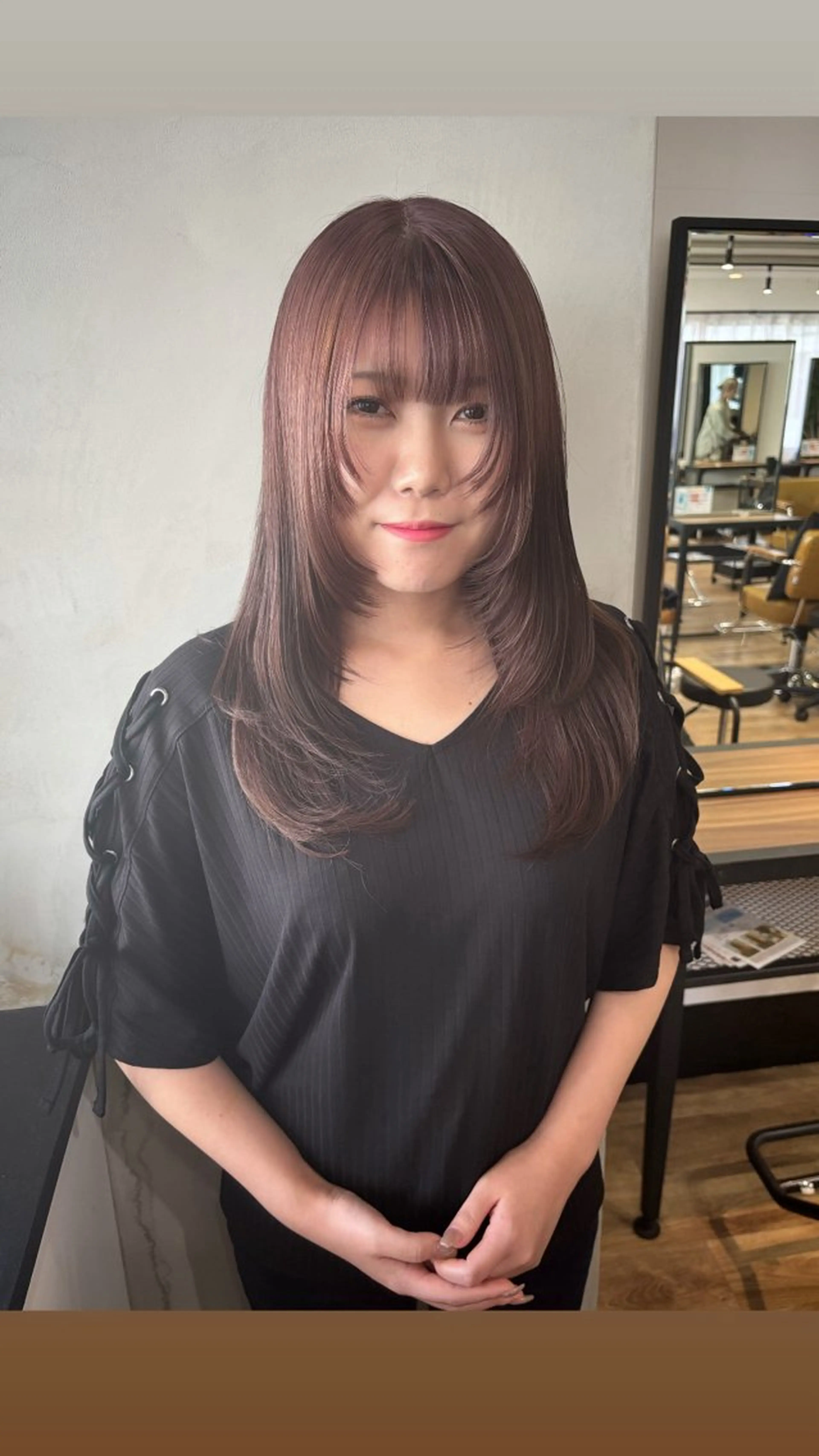 ロング Megu/ベージュ/ 透明感カラーのヘアスタイル