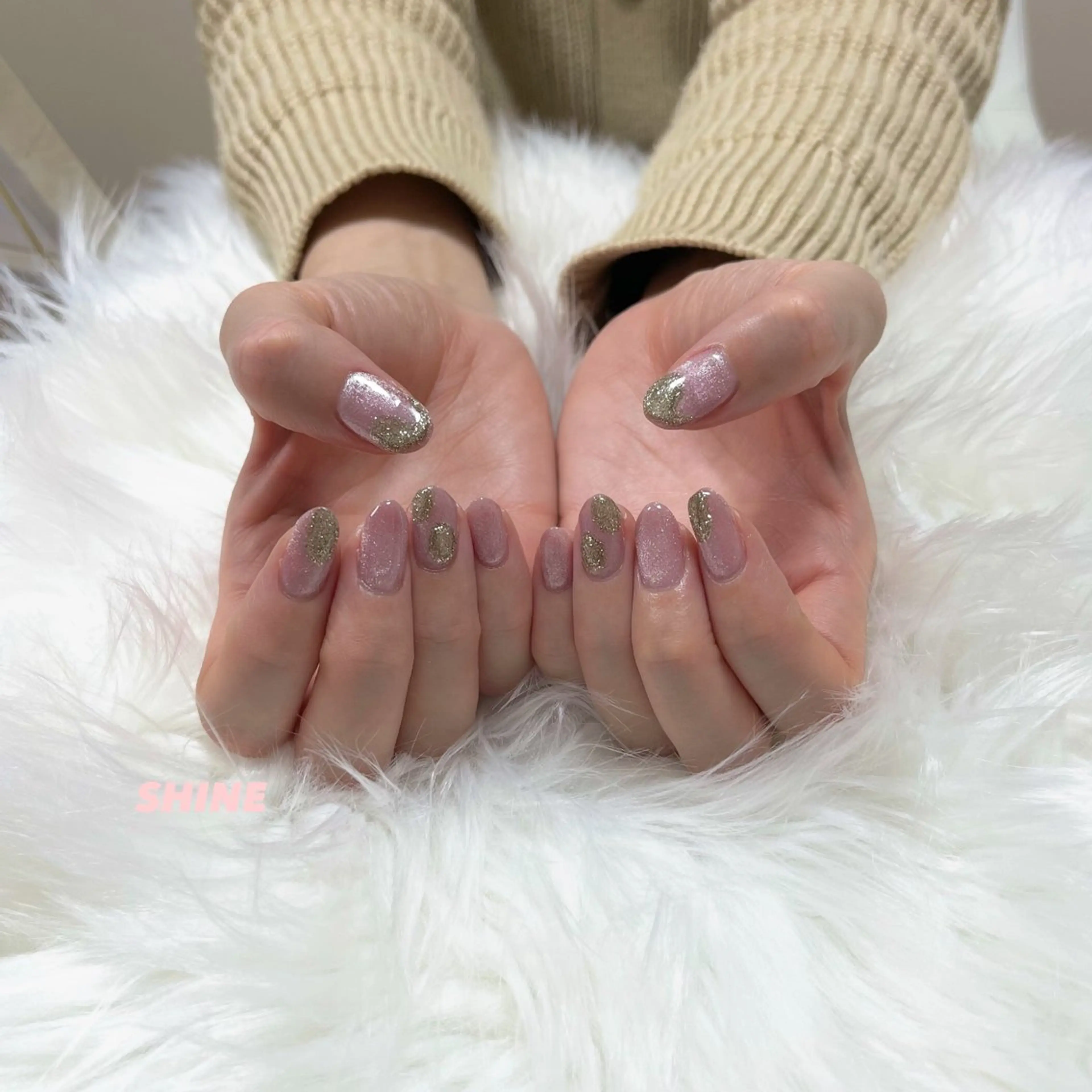 ネイル マグネットネイル ハンドネイル SHINE nail salonのネイルデザイン
