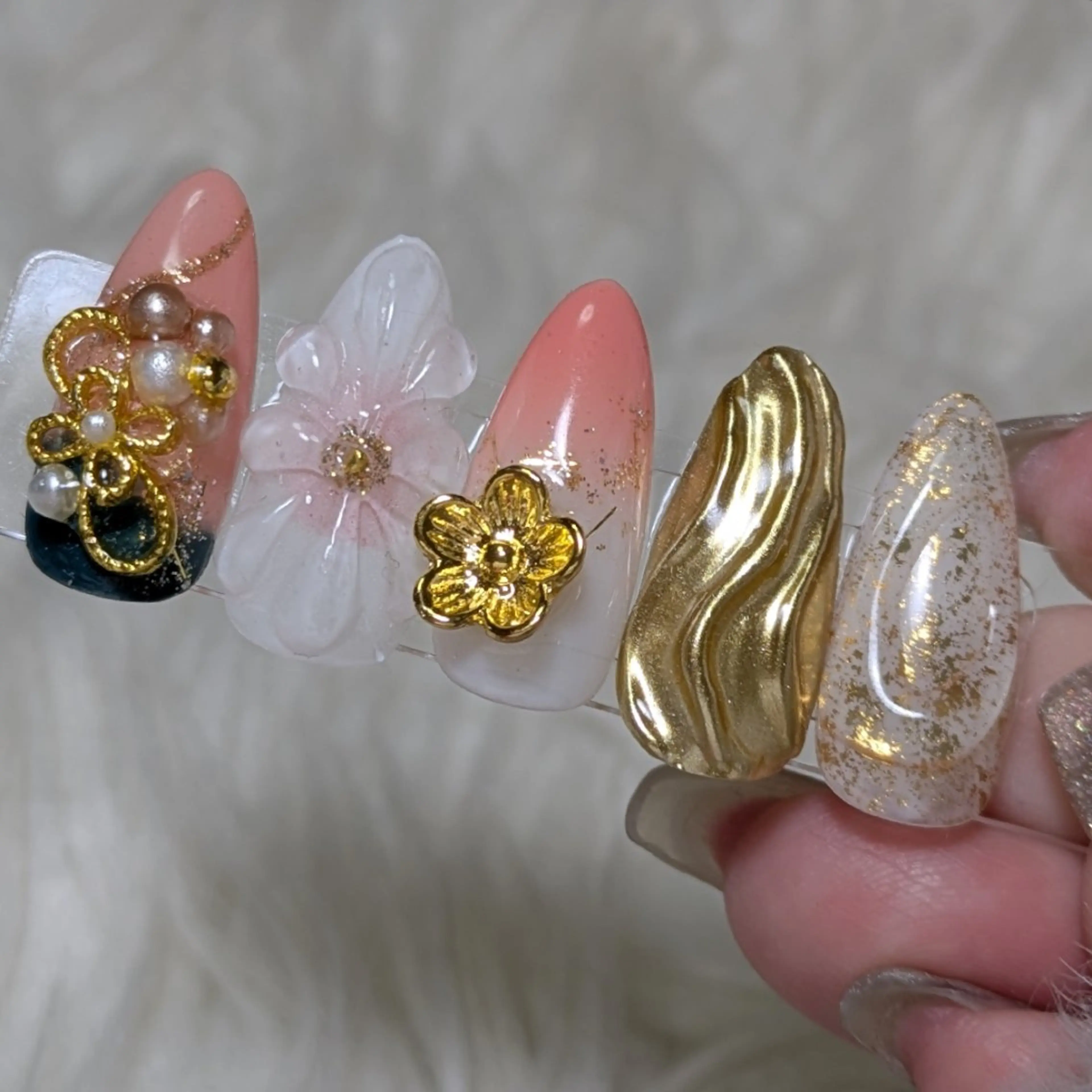 ネイル 成人式 持ち込み シンプルネイル ハンドネイル m&pPrivate nailsalonのネイルデザイン