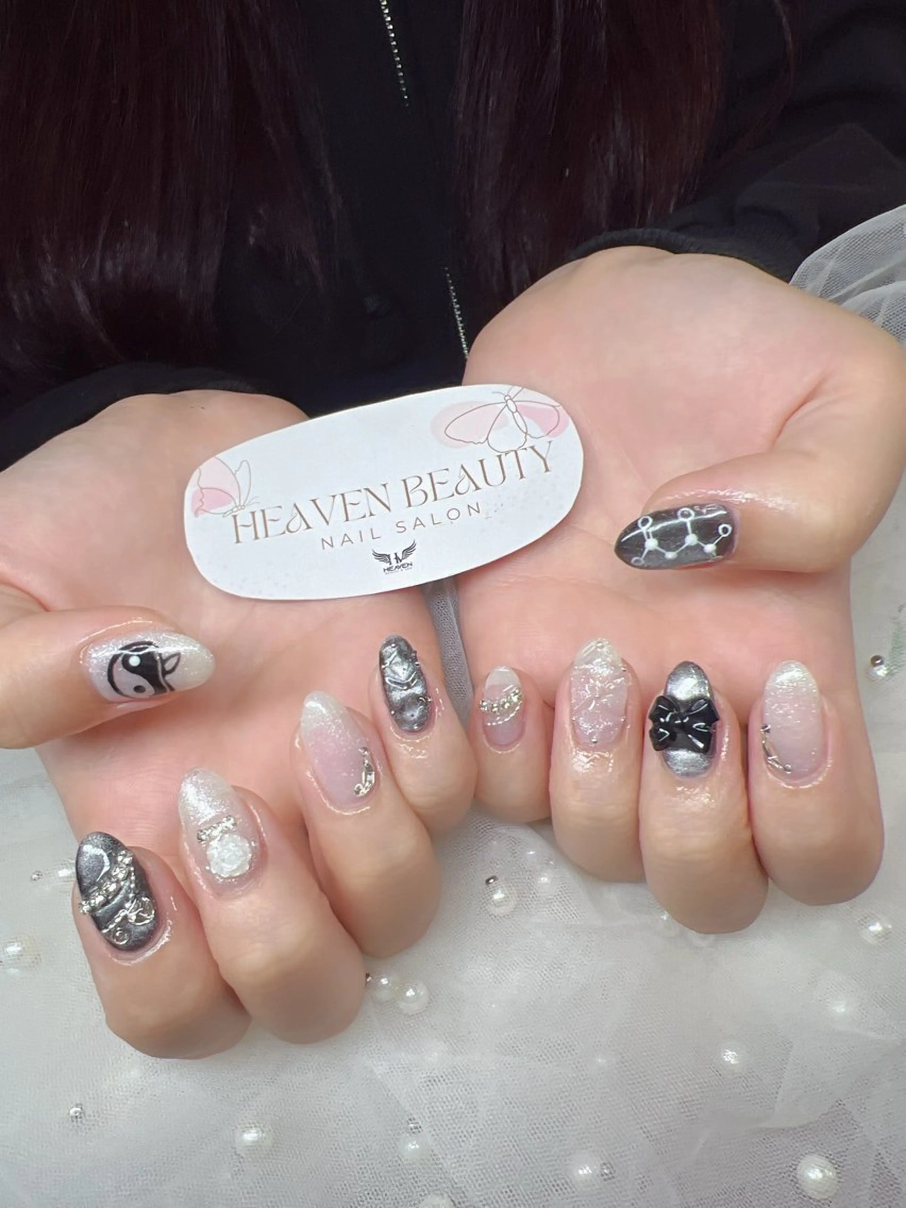 ショート 韓国風ヘア ハンドネイル ハンドケア Mika nail salon 鶯谷のネイルデザイン