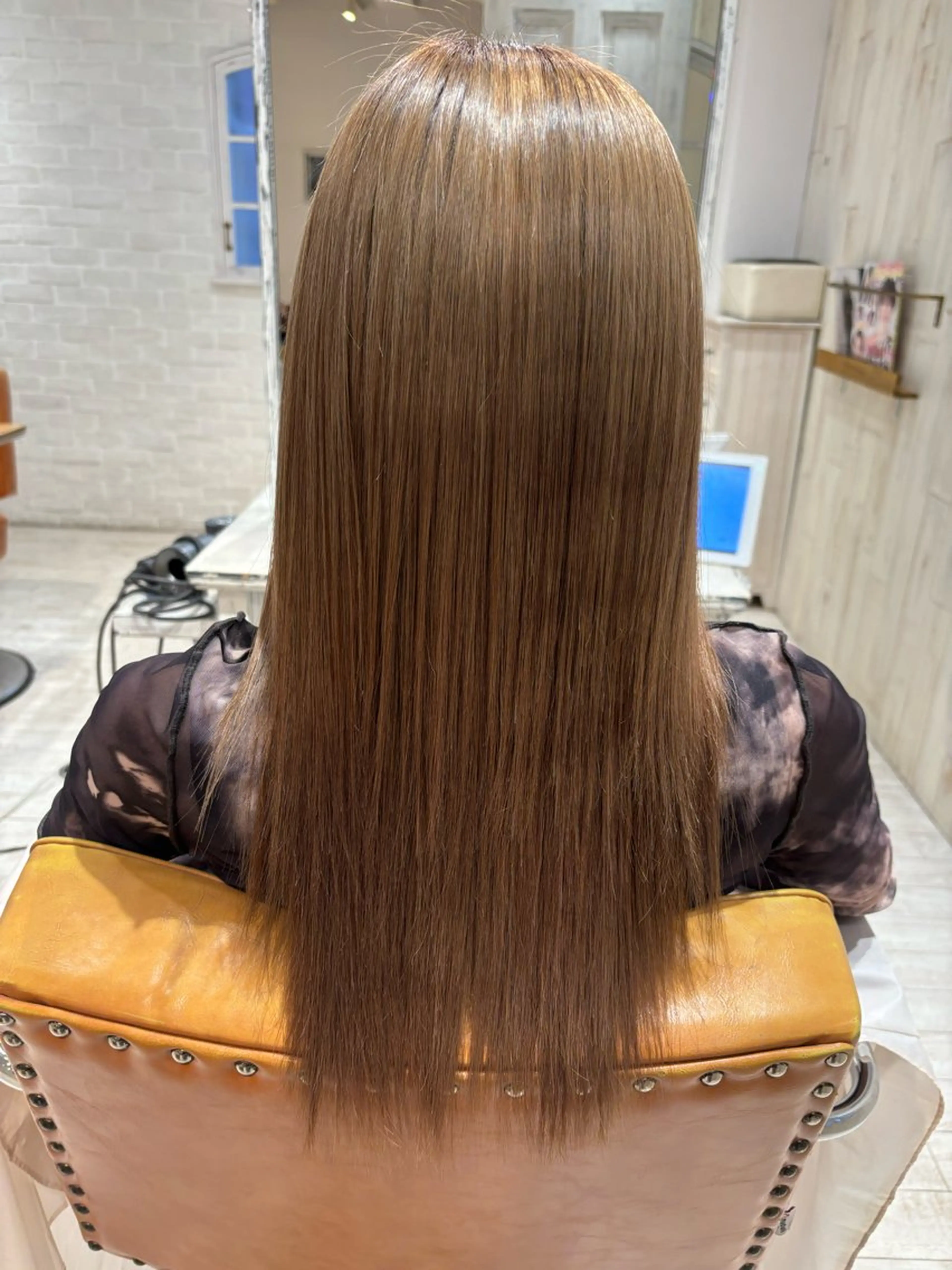 ロング Ashanti 濱野のヘアスタイル