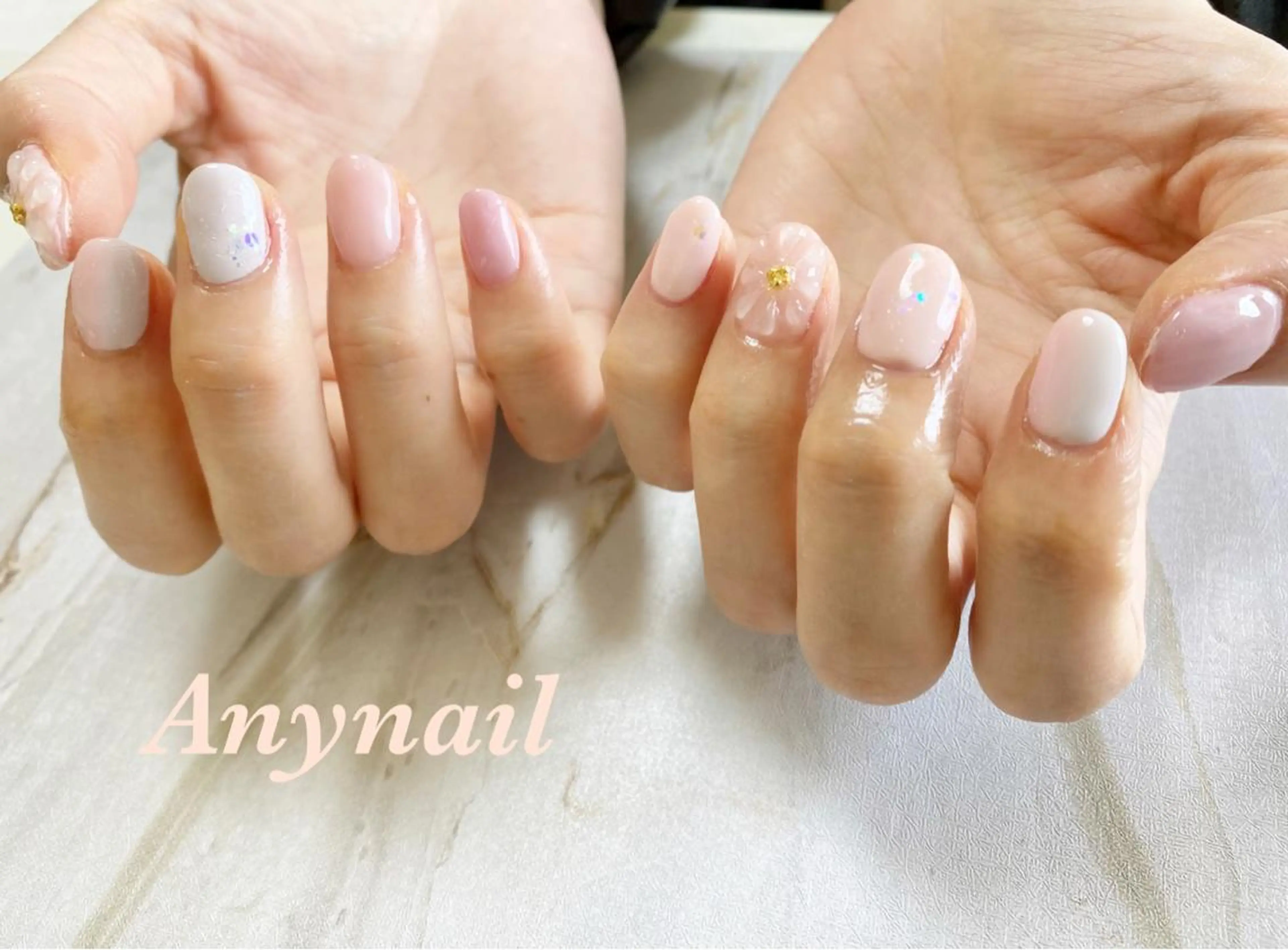 ネイル ブルー 入学式 フラワーネイル オフィスネイル パステルネイル ハンドネイル 岩澤 恵子のネイルデザイン