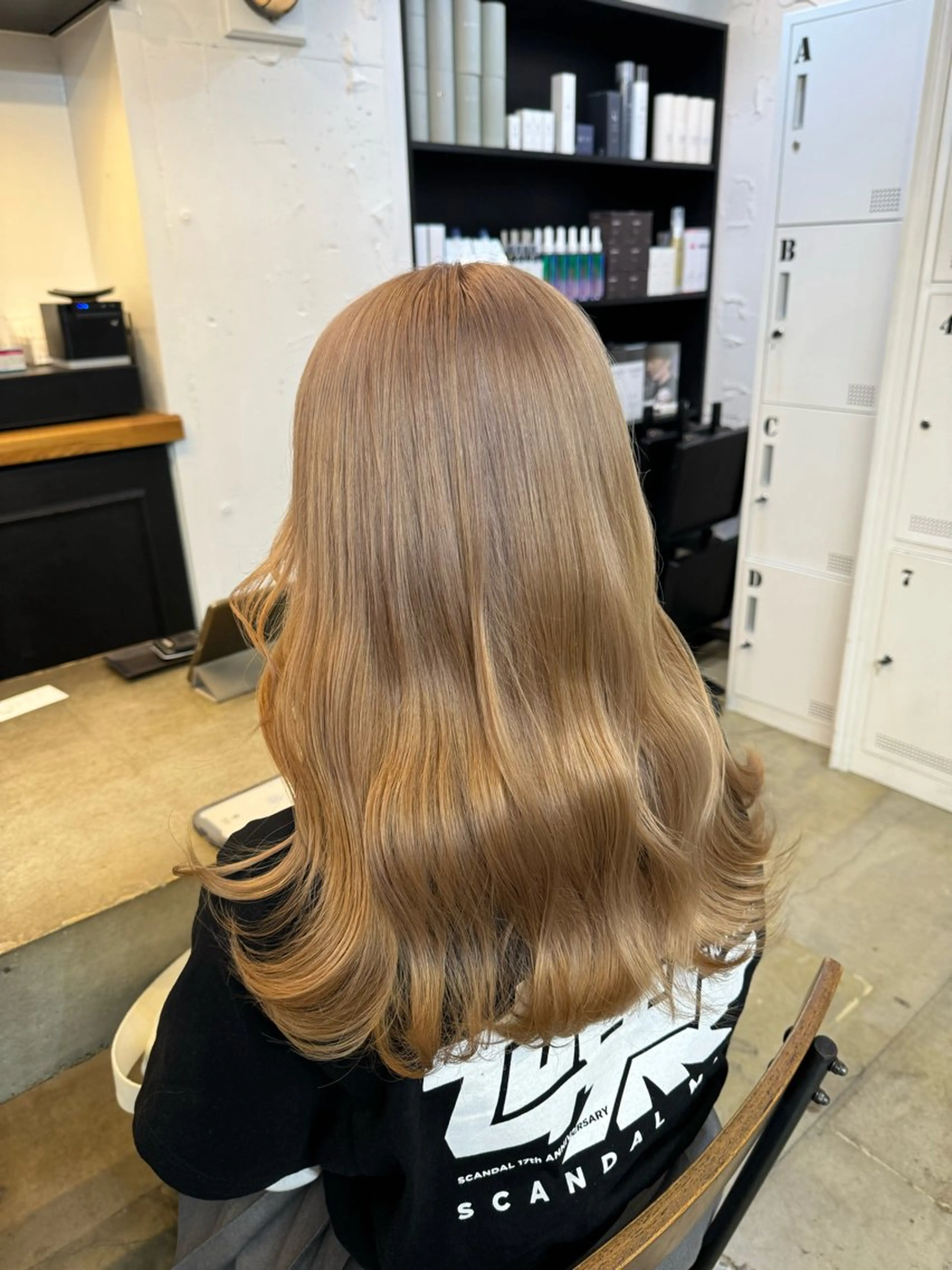 ミディアム カラー ベージュカラー カット ヘアカラー トリートメント 🦄垢抜けボブ特化× 暖色カラー未来🦄のヘアスタイル