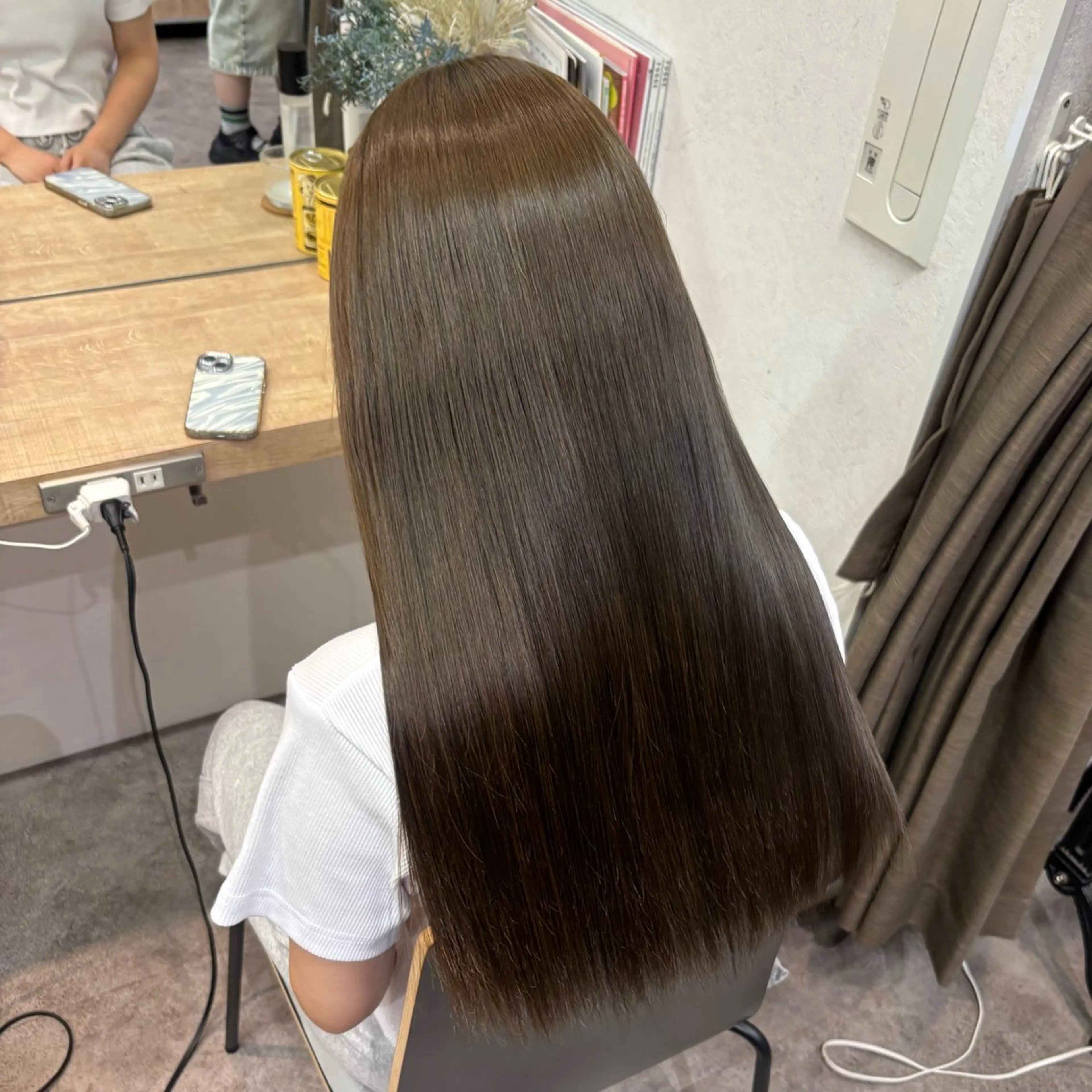 カラー ベージュカラー ブラウンカラー 透明感カラー オリーブベージュ オリーブブラウン ヘアカラー トリートメント 艶感カラー/オリーブ アレンジ：♡のヘアスタイル