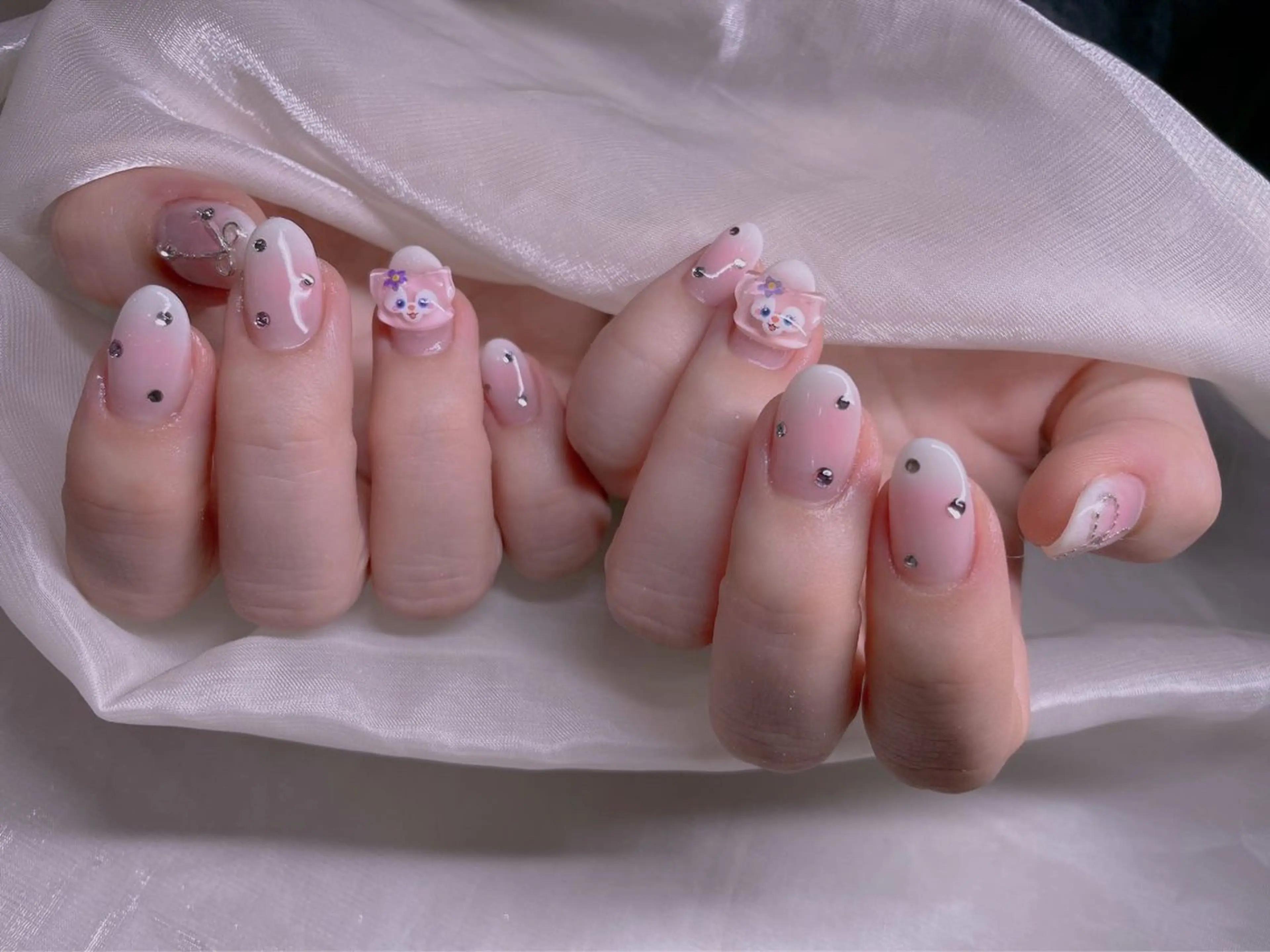 ネイル ハンドネイル エムズ ハヤシのネイルデザイン