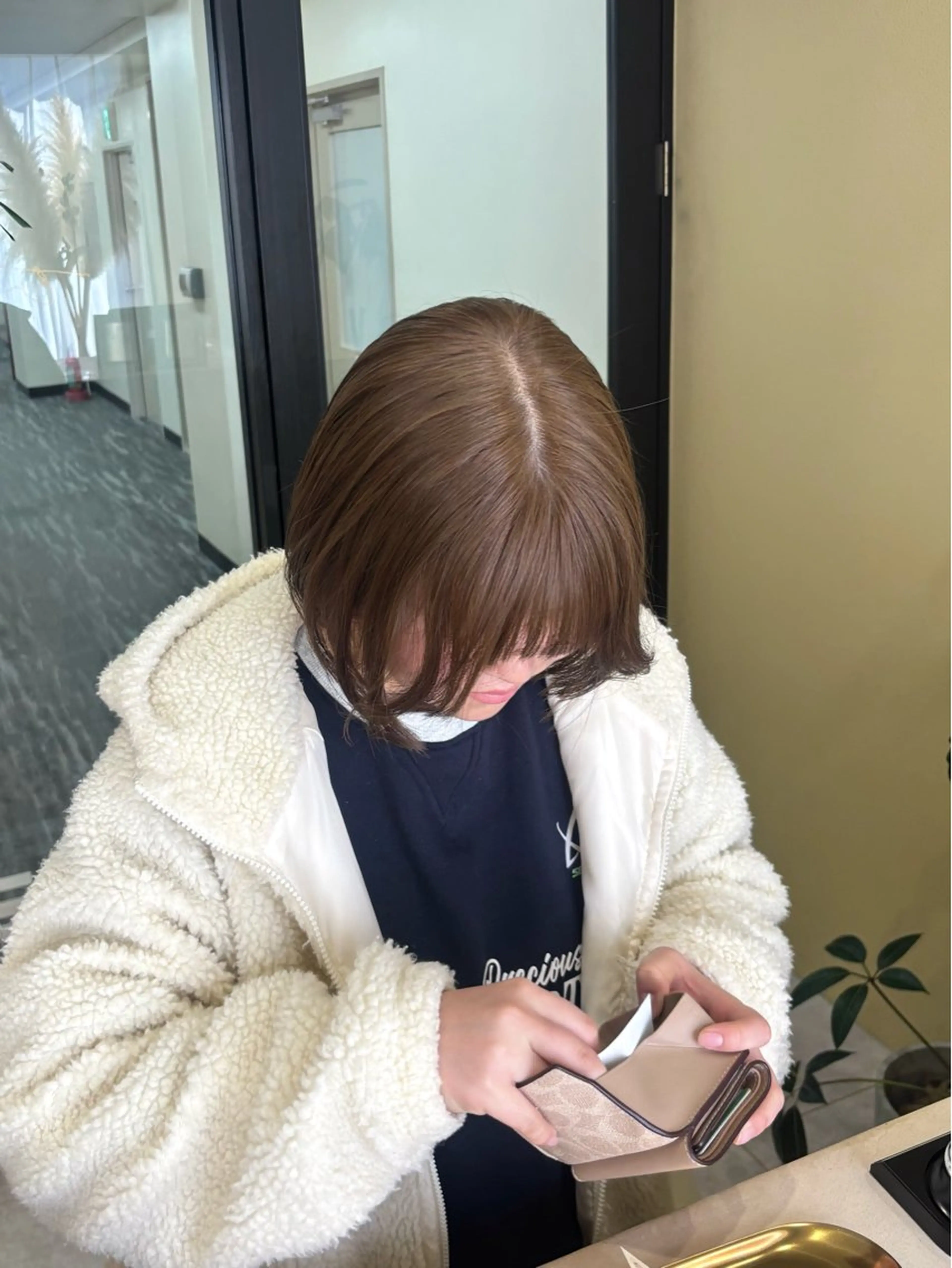 ショート カラー ベージュカラー 黒髪 ブリーチ ヘーゼル ブリーチなしカラー カット ヘアカラー SABO /透明感カラー/美髪のヘアスタイル