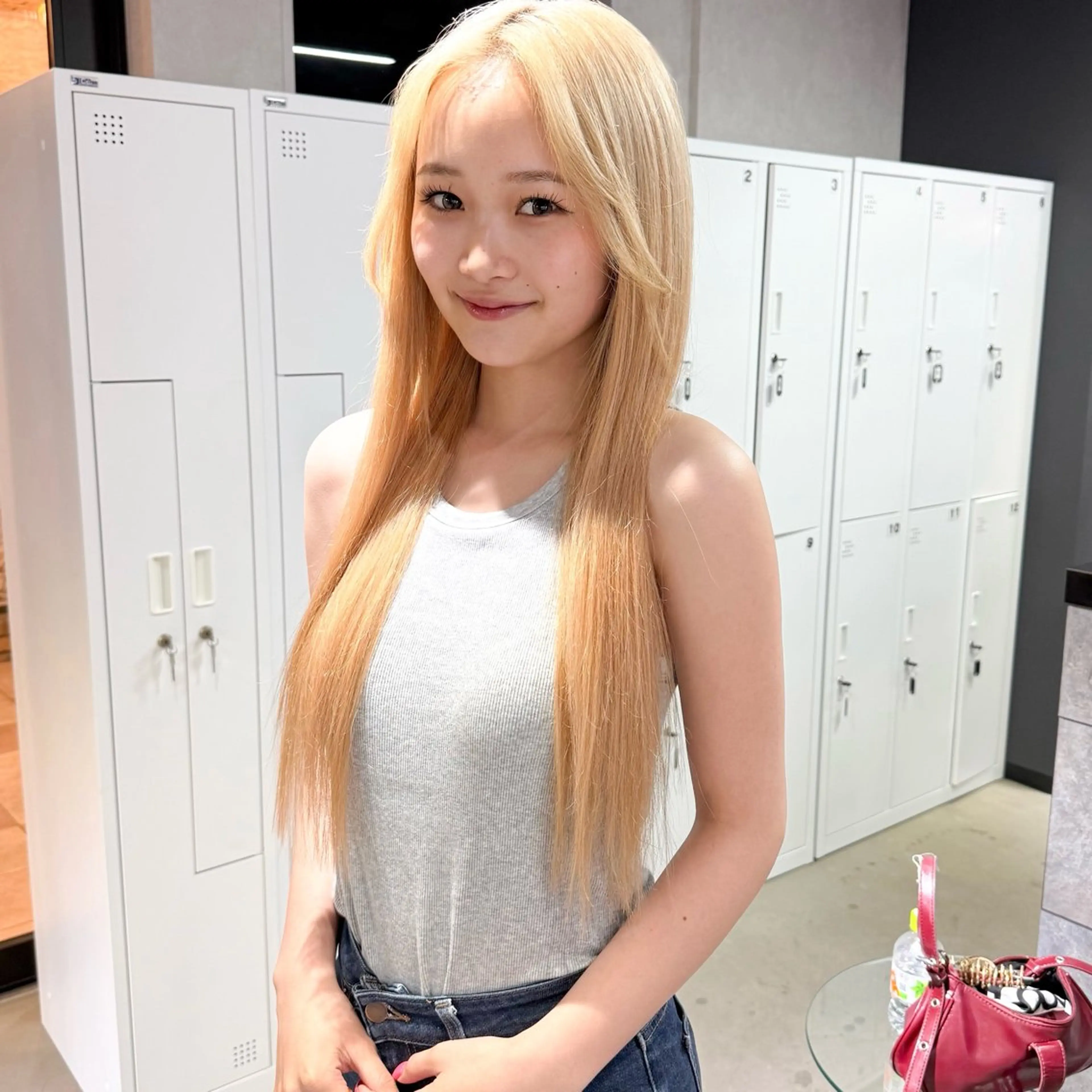 ロング カラー ブリーチ ブロンド ケアブリーチ ヘアカラー 🎀ミルクティー/暖 色×レイヤー/マリアのヘアスタイル