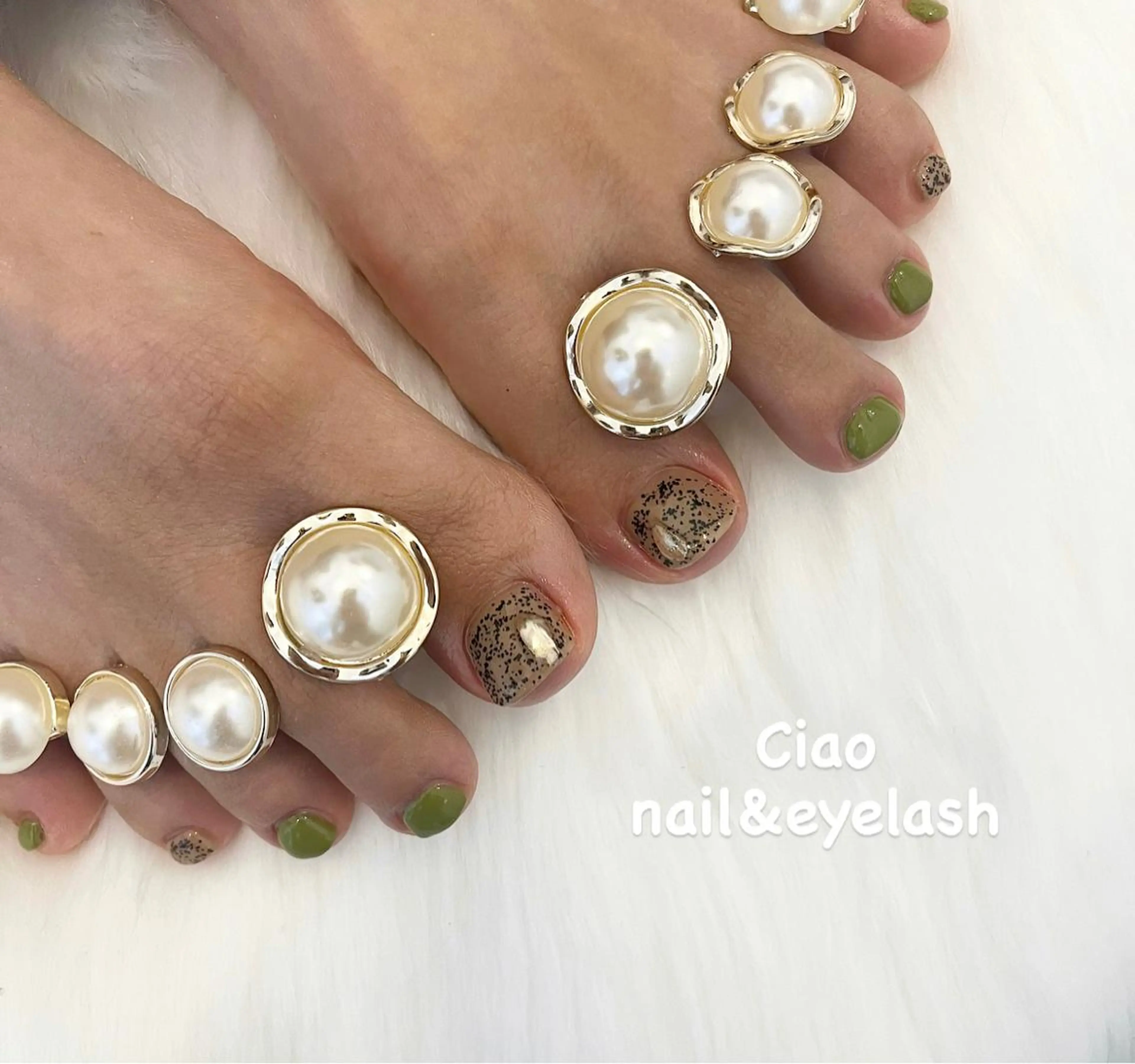 ネイル アートネイル フットネイル ジェルネイル ニュアンスネイル 冬ネイル #Amin nail salonのネイルデザイン