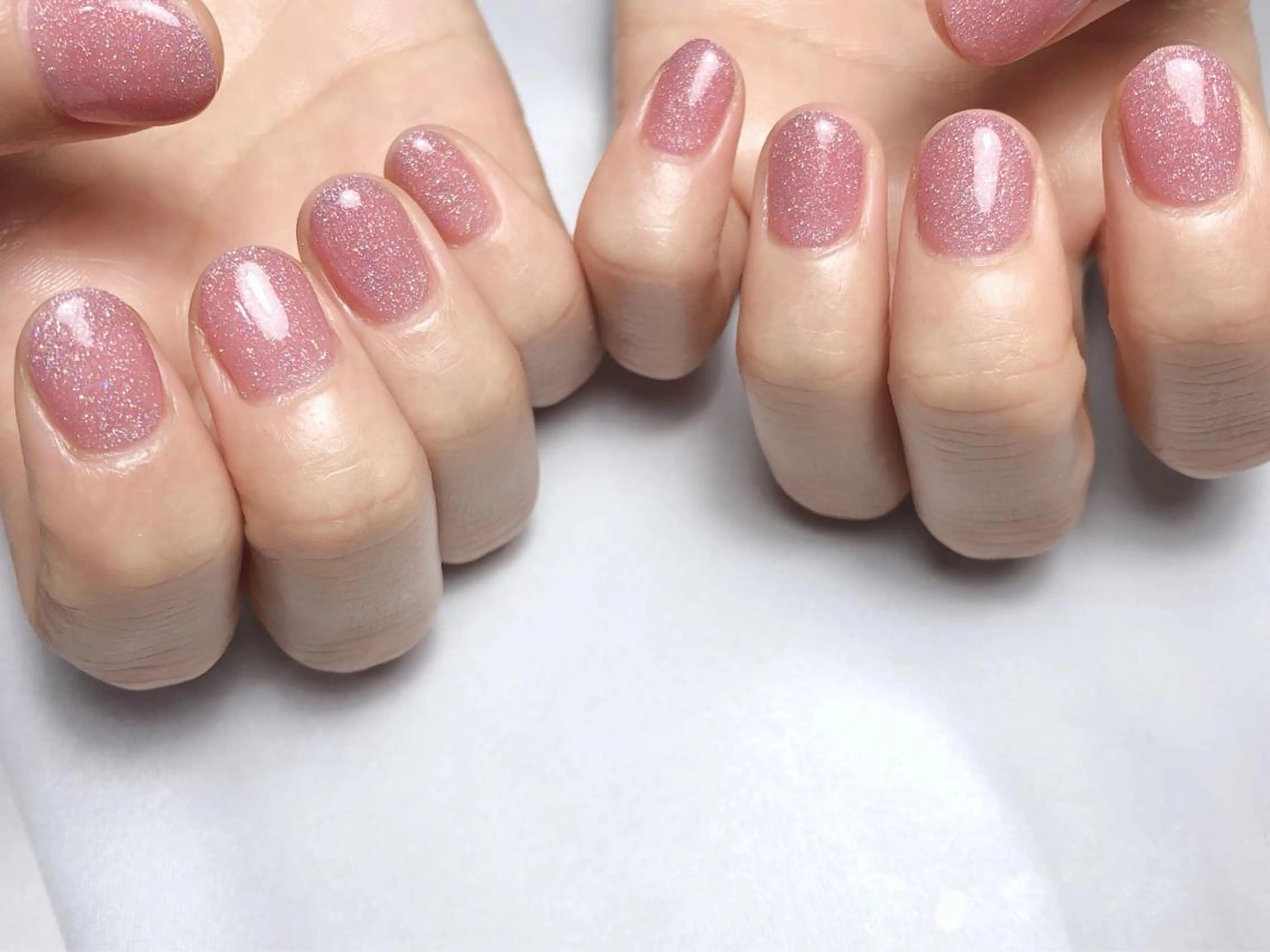 ネイル ラメ(グリッター) ピンク ハンドネイル saki_ nail heronのネイルデザイン