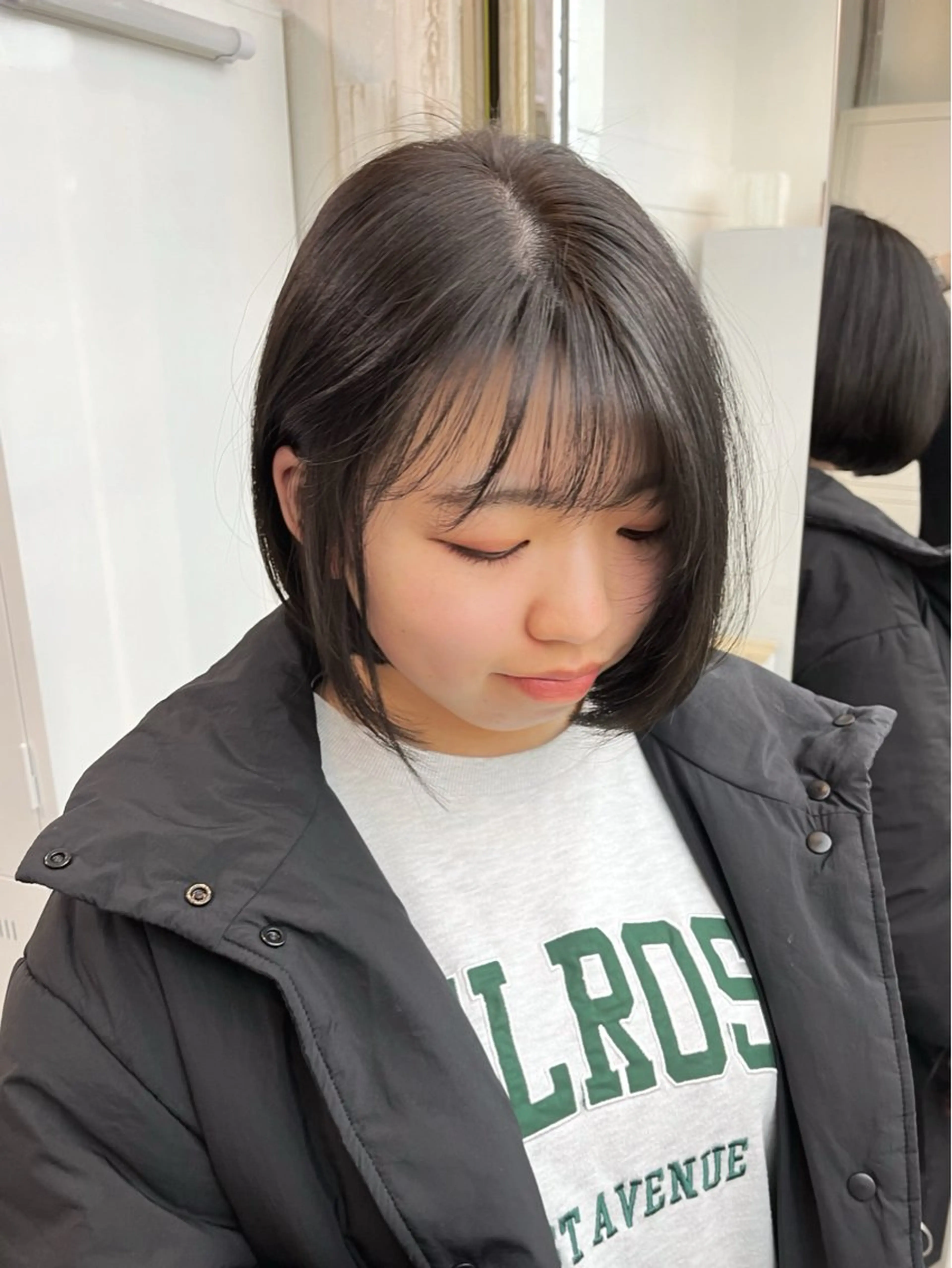 ショート カラー パーマ ヘアアレンジ メンズ ショートボブ 透明感カラー ボブ 顔周りカット レイヤーカット 二ヶ月綺麗が続くレ イヤー/星野六三四のヘアスタイル