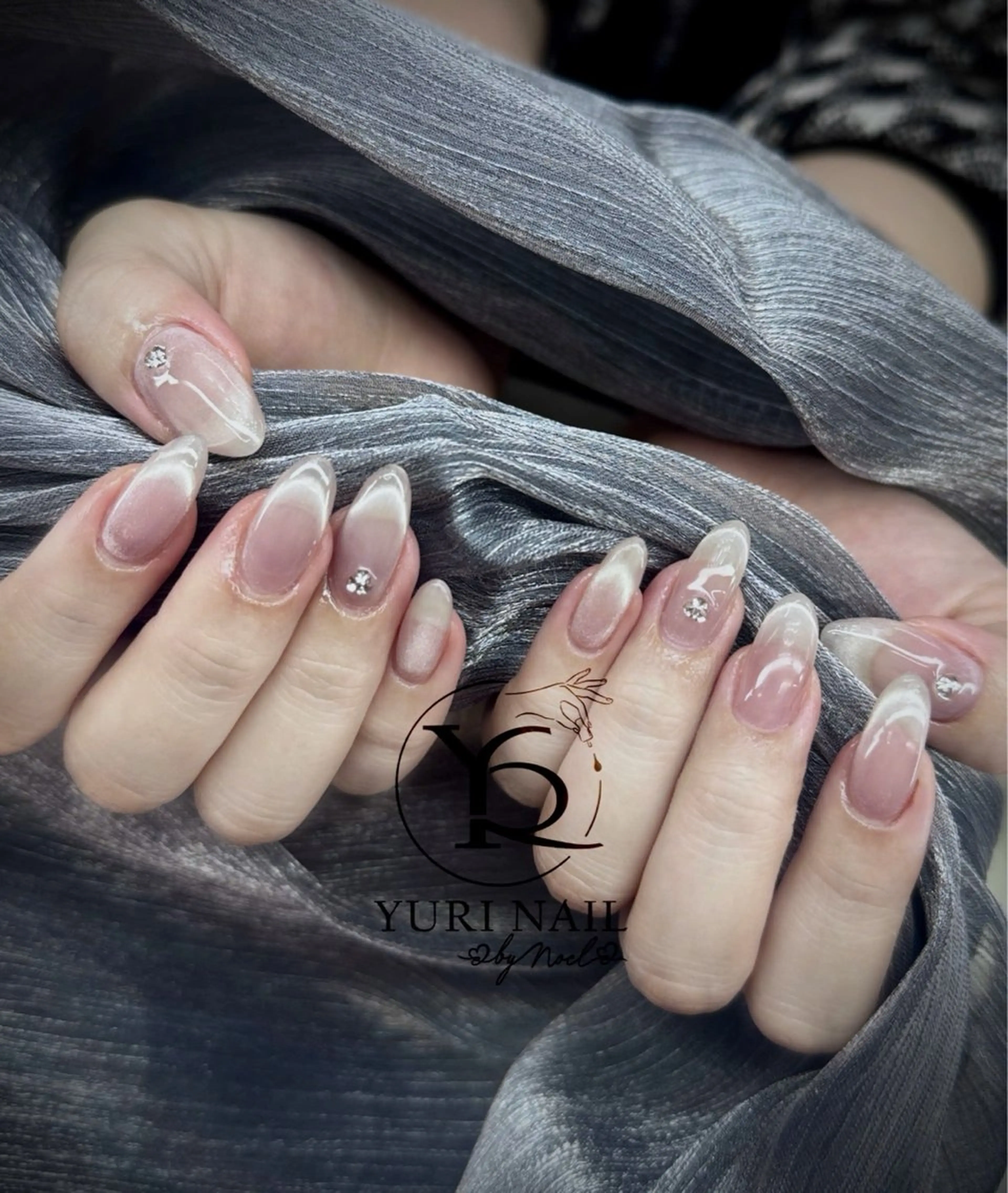 ネイル チークネイル フットネイル フレンチネイル グラデーション キラキラネイル ハンドネイル フットネイル ハンドケア YURI Nail Narita所属・YURI Nail NARITAのネイルデザイン