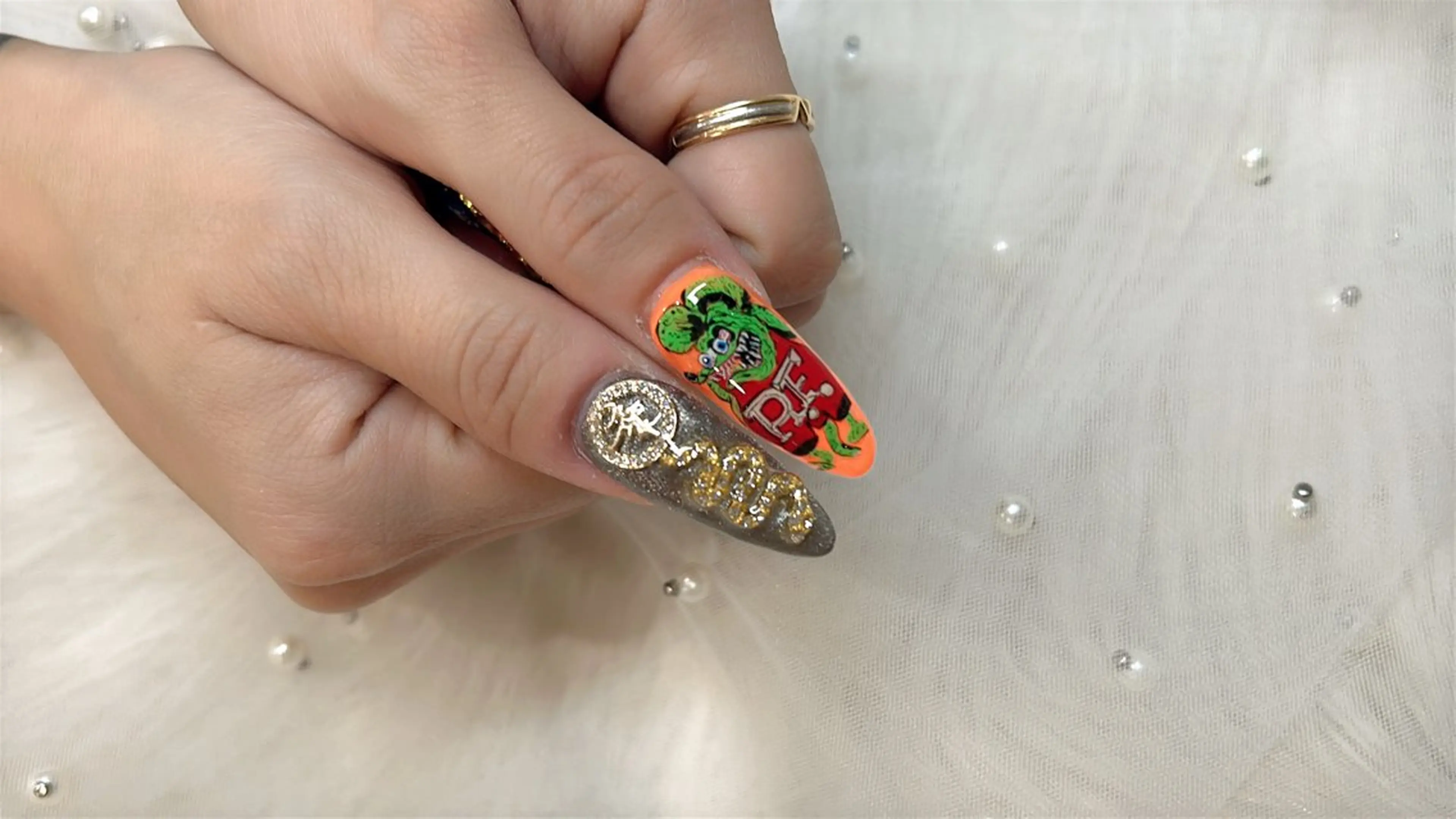 ネイル 《LB》ラブリエ Nail&eyeのマツエク・マツパデザイン