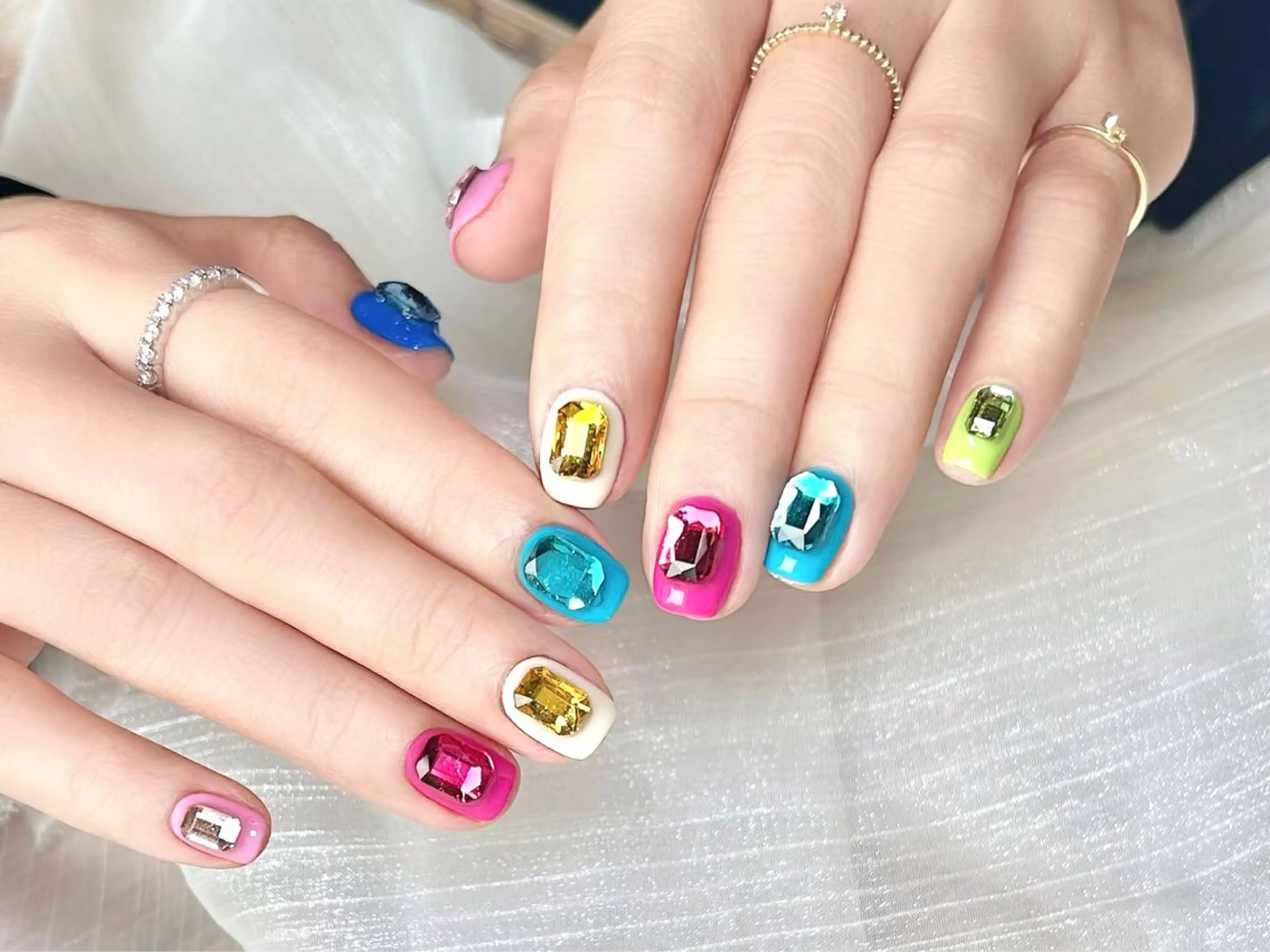 ネイル ハンドネイル ハンドケア DarkHoney 池袋店のネイルデザイン