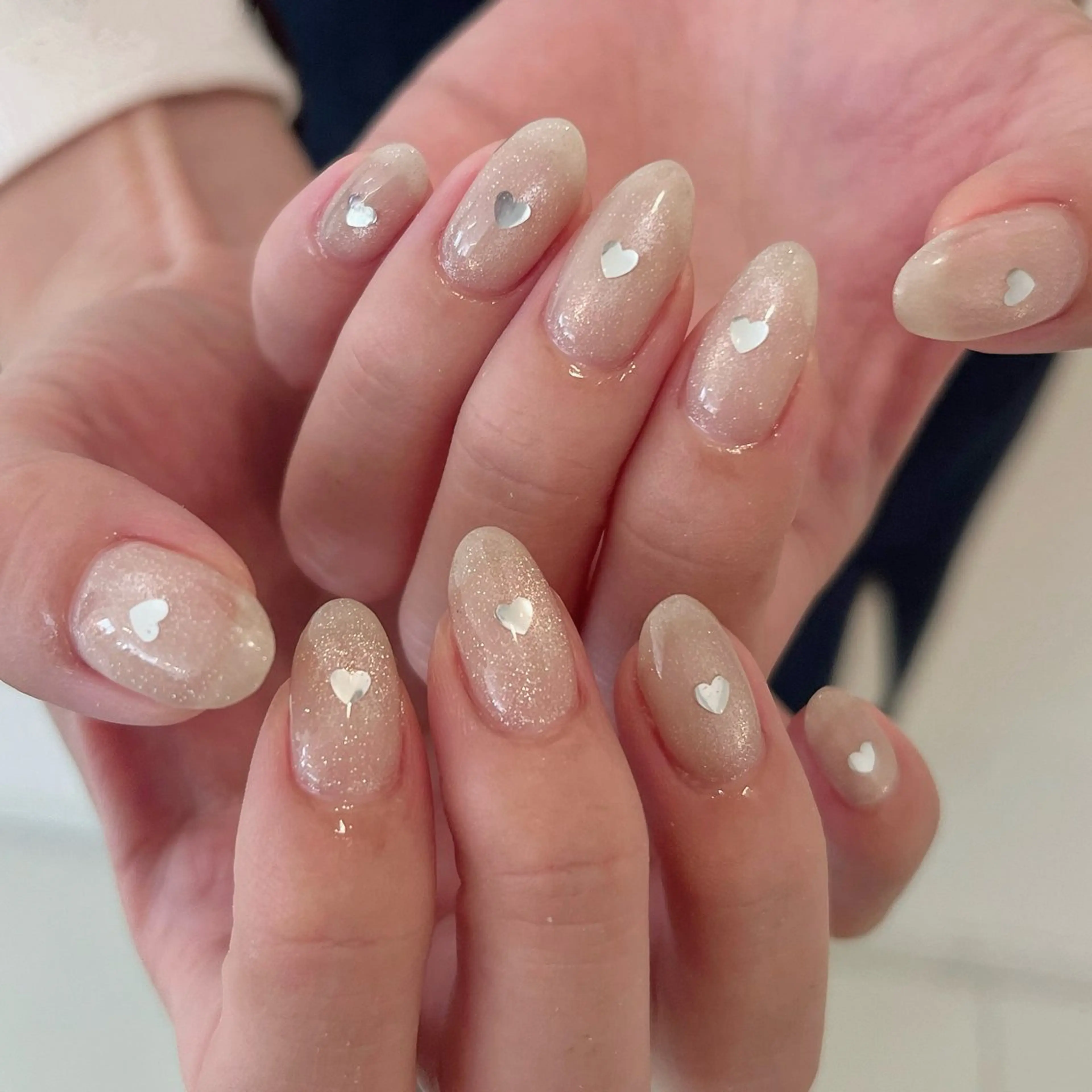 ネイル ハート キラキラネイル シルバー ハンドネイル petit sarina..ෆのネイルデザイン