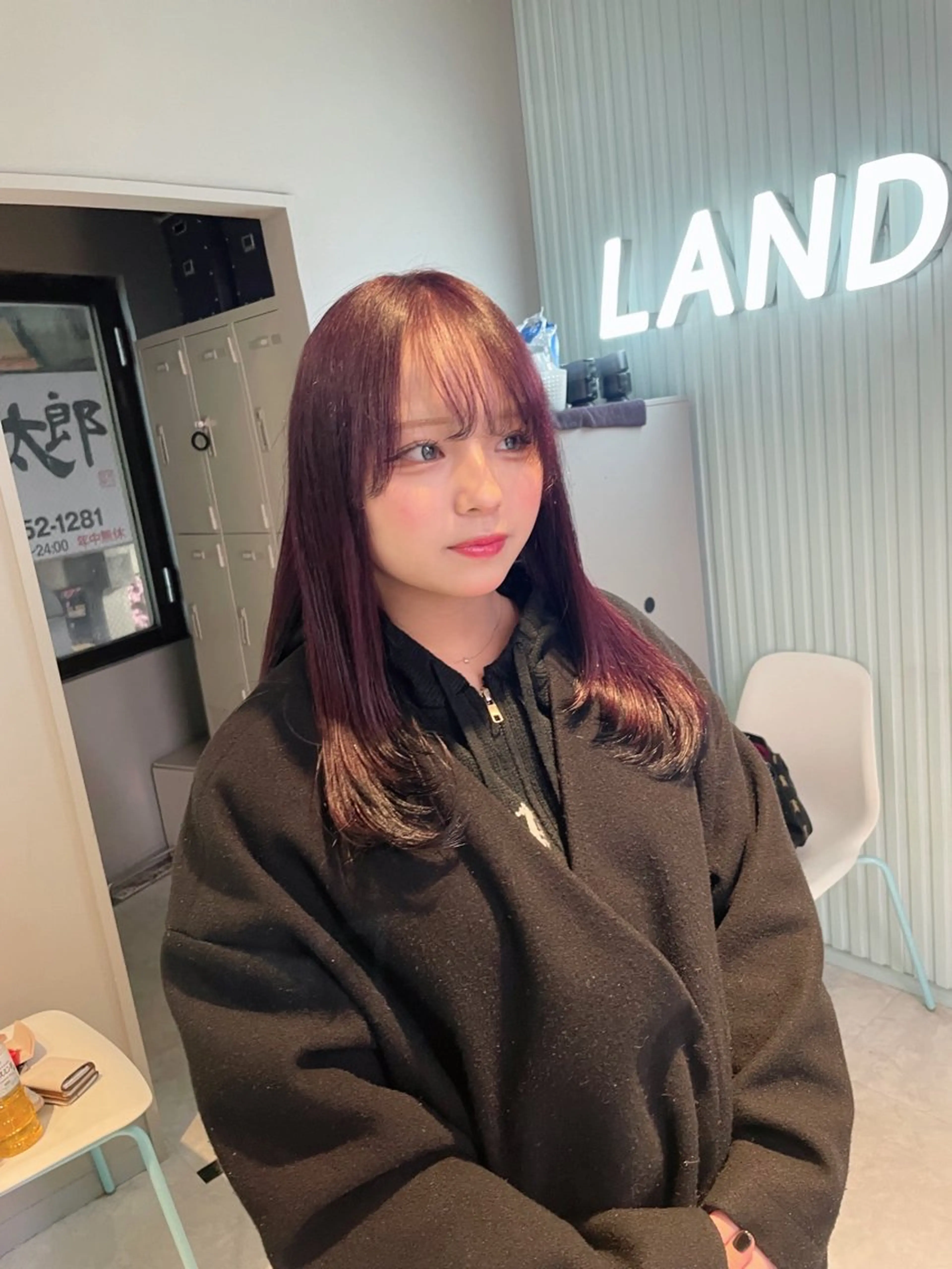 ミディアム ブリーチ✖️ 縮毛LANDのヘアスタイル