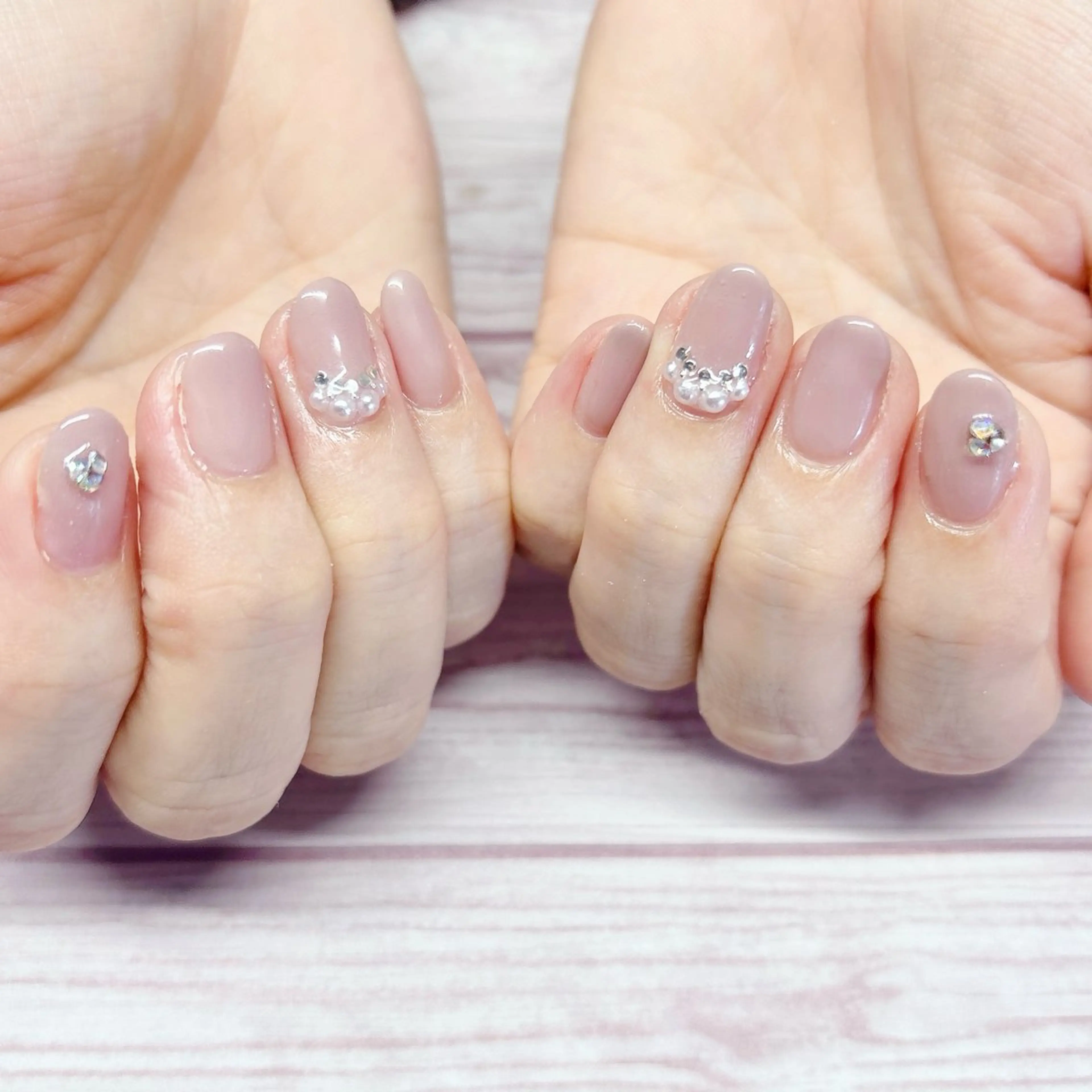 ネイル シンプルネイル MYu Beauty Salon  MAIのネイルデザイン