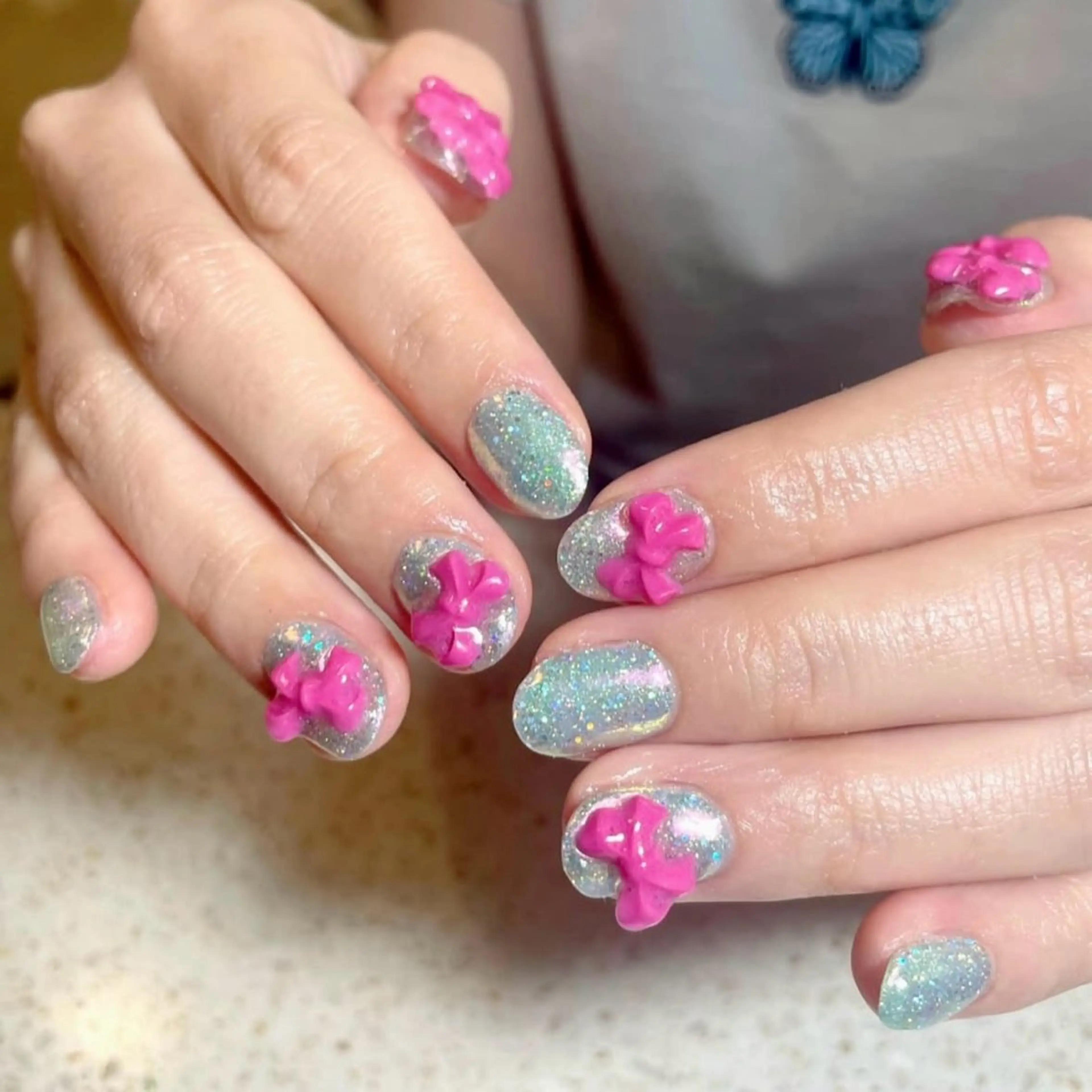 ネイル Lovl Akariのネイルデザイン