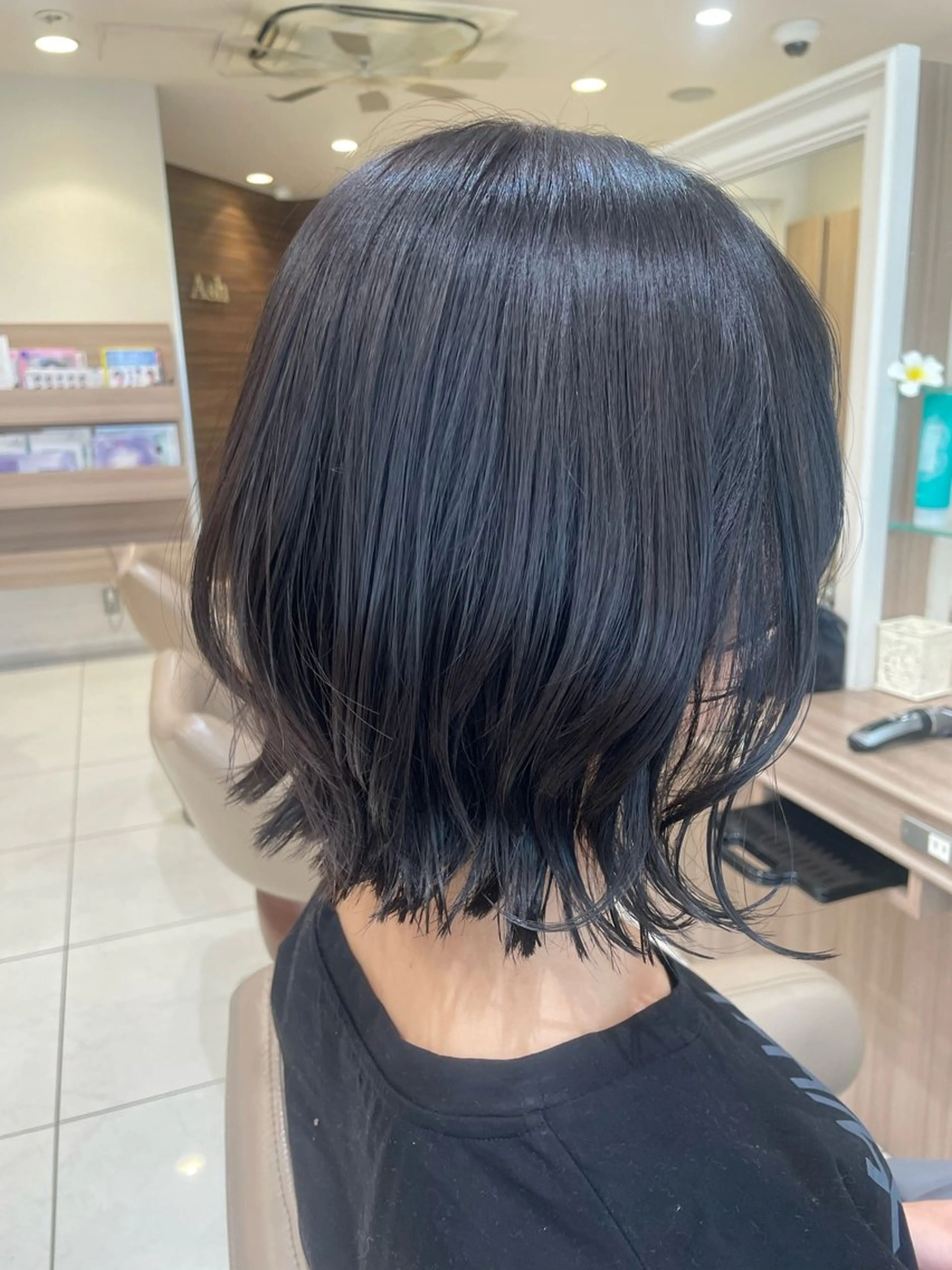 ショート ヘアアレンジ ボブ くびれヘア レイヤーカット 外ハネヘア カット トリートメント 韓国ヘアメイク🎀/ 縮毛矯正✨山本媛香のヘアスタイル