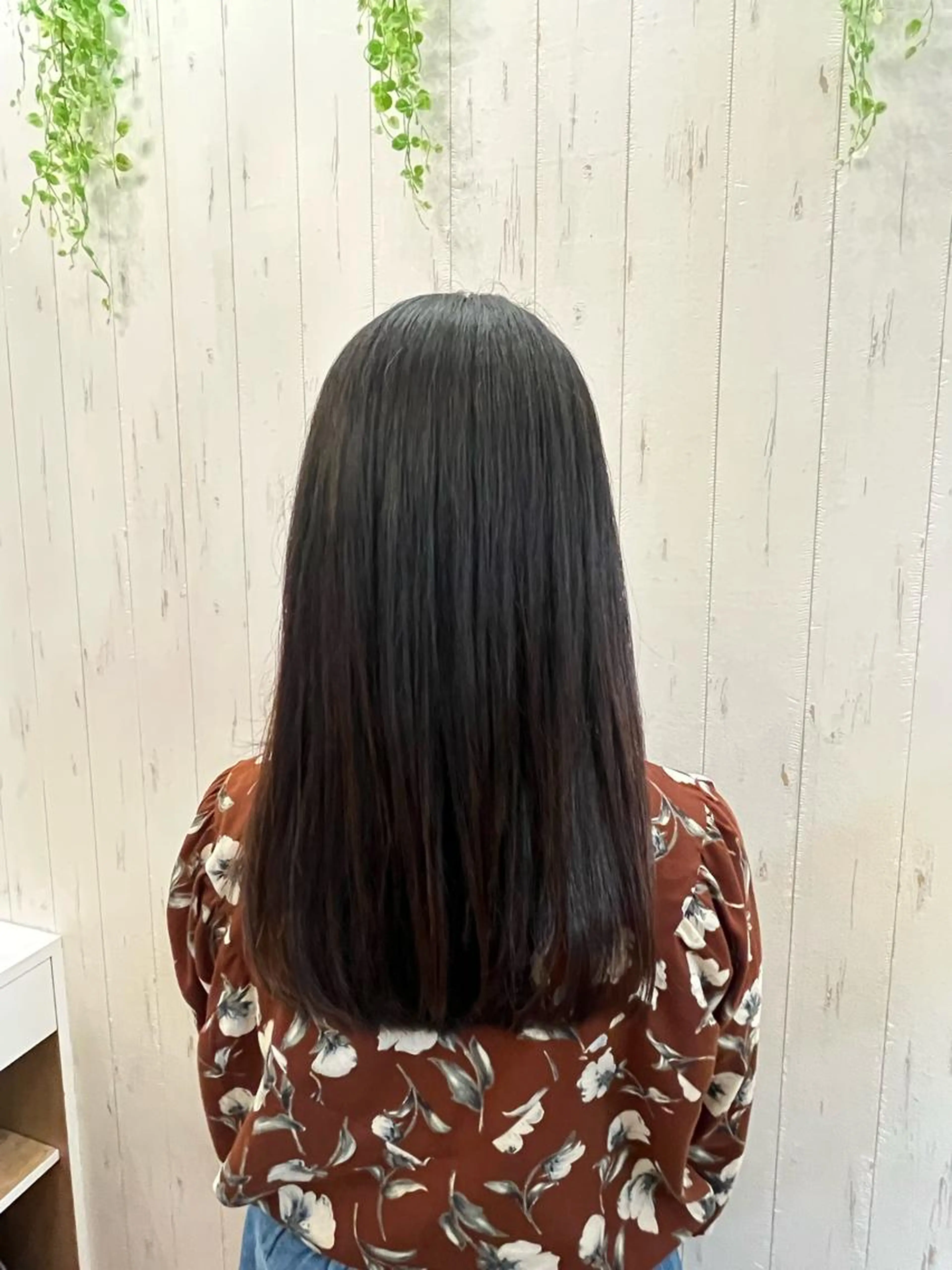 📍カット+シャンプーブロー付き（jrスタイリストが施術)の写真