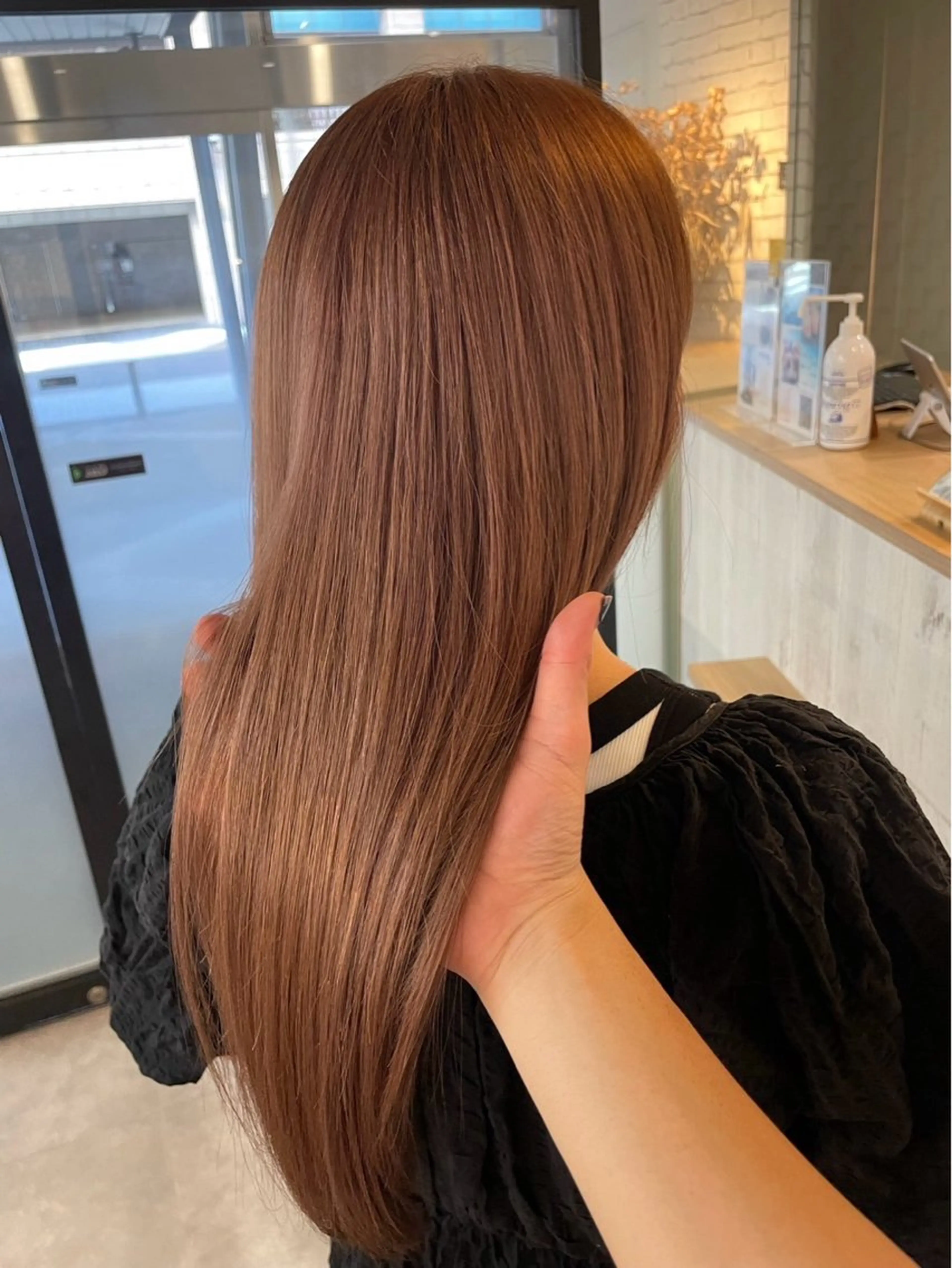 カラー レイヤーカット/ 艶カラー/山内一暉のヘアスタイル