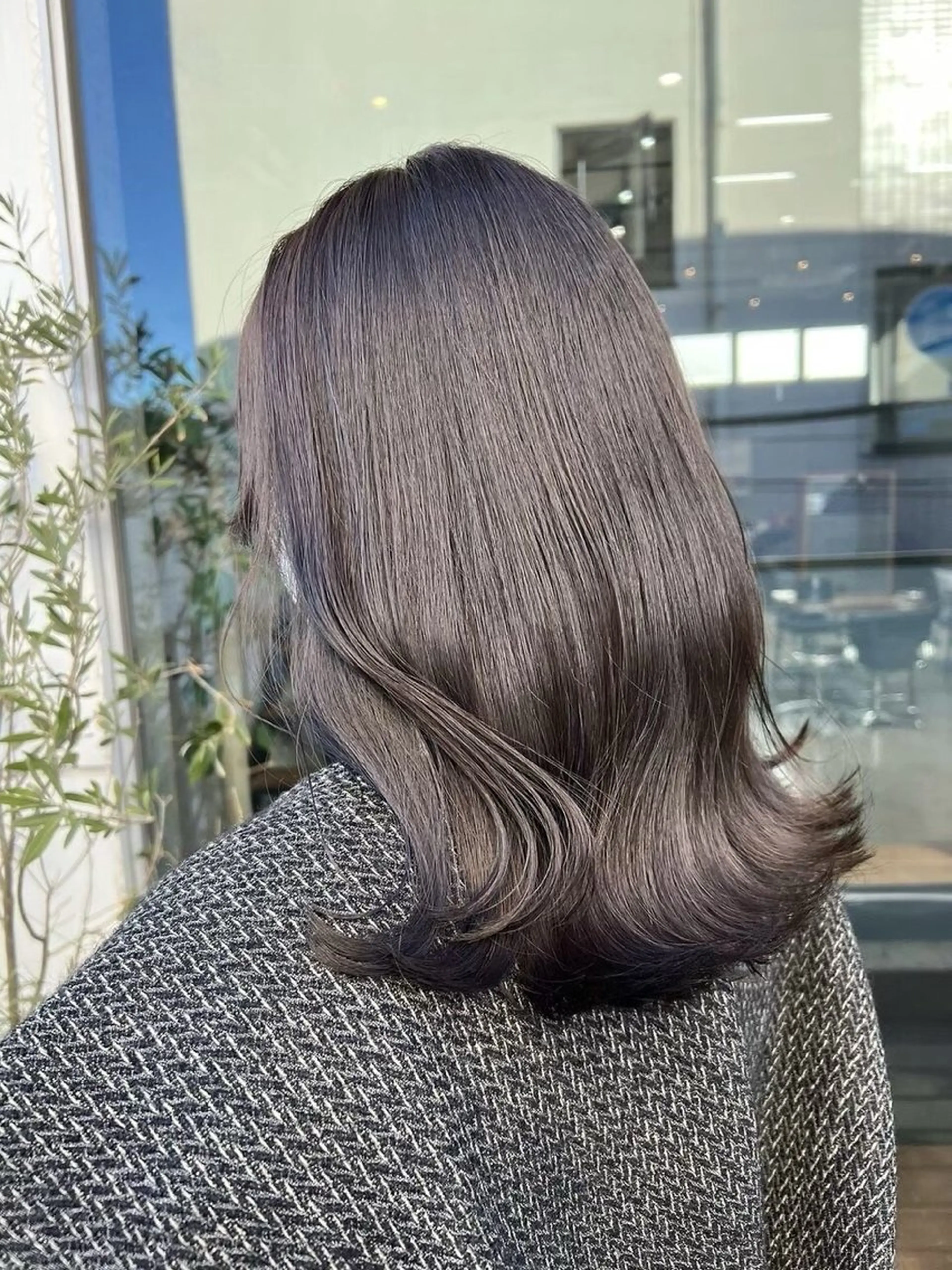 カラー ヘアカラー トリートメント 🍀透明感カラー🍀 わか モデル募集のヘアスタイル