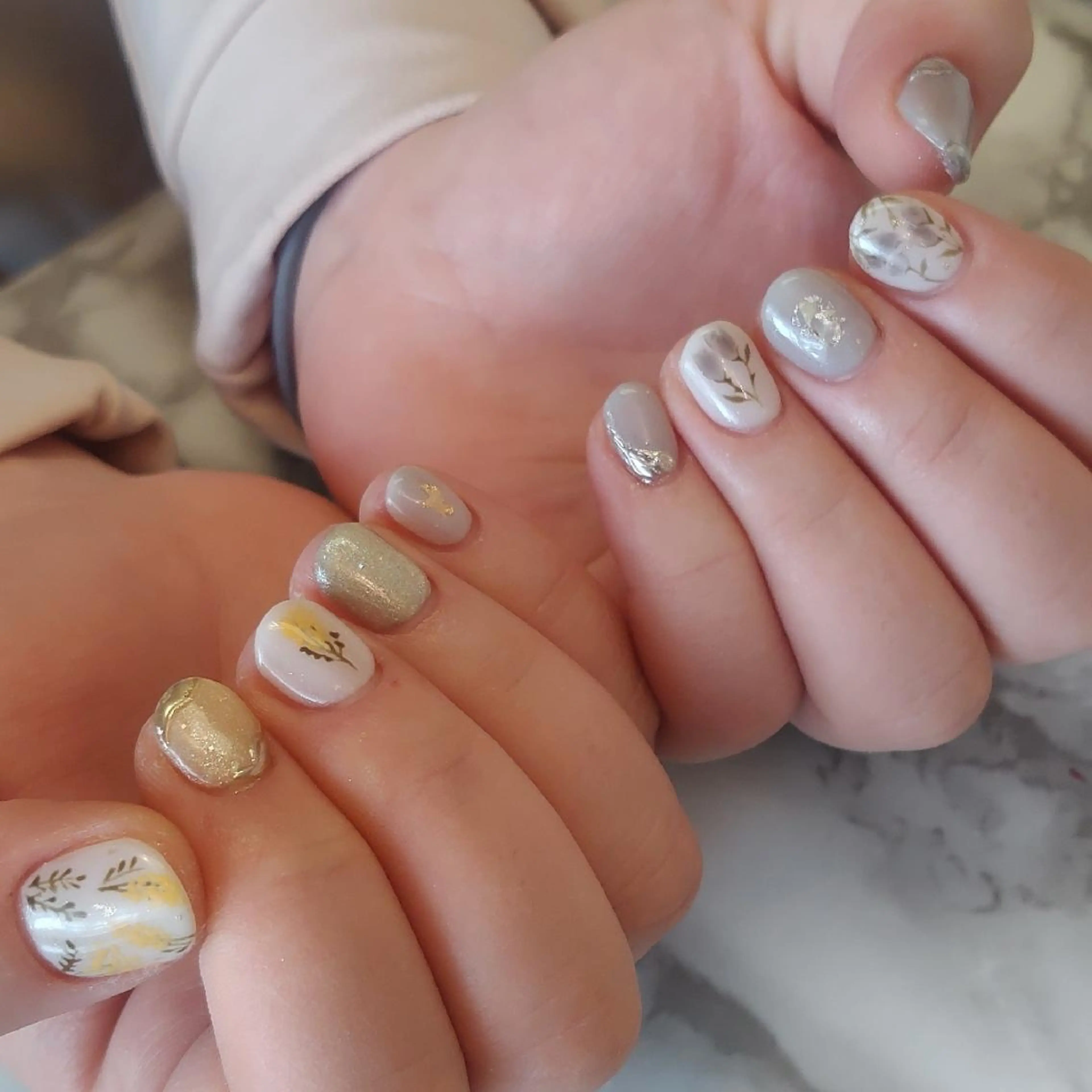 ネイル 春ネイル ジェヌインネイル 河内のネイルデザイン