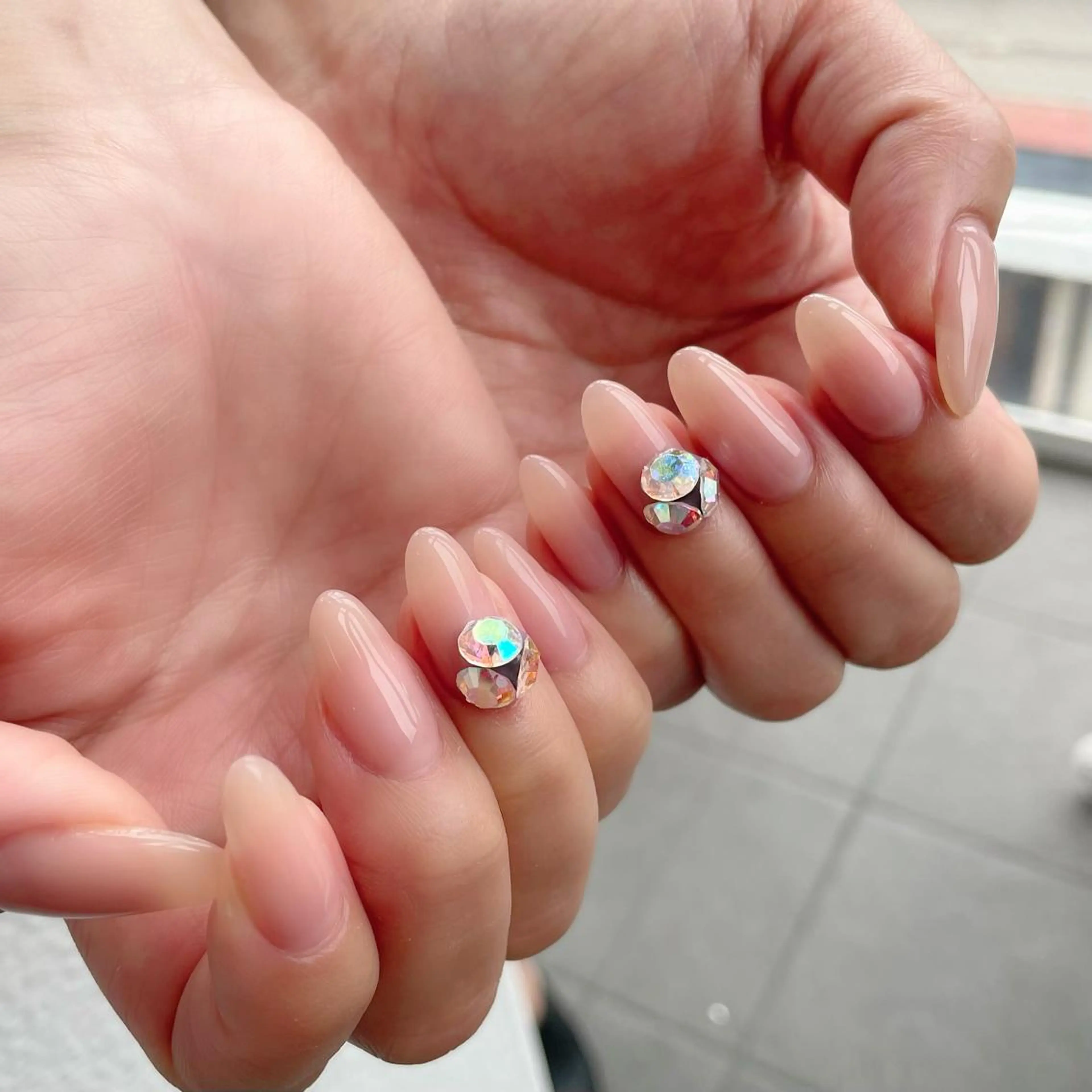 ネイル REMIA湘南台所属・REMIA 佐藤のネイルデザイン