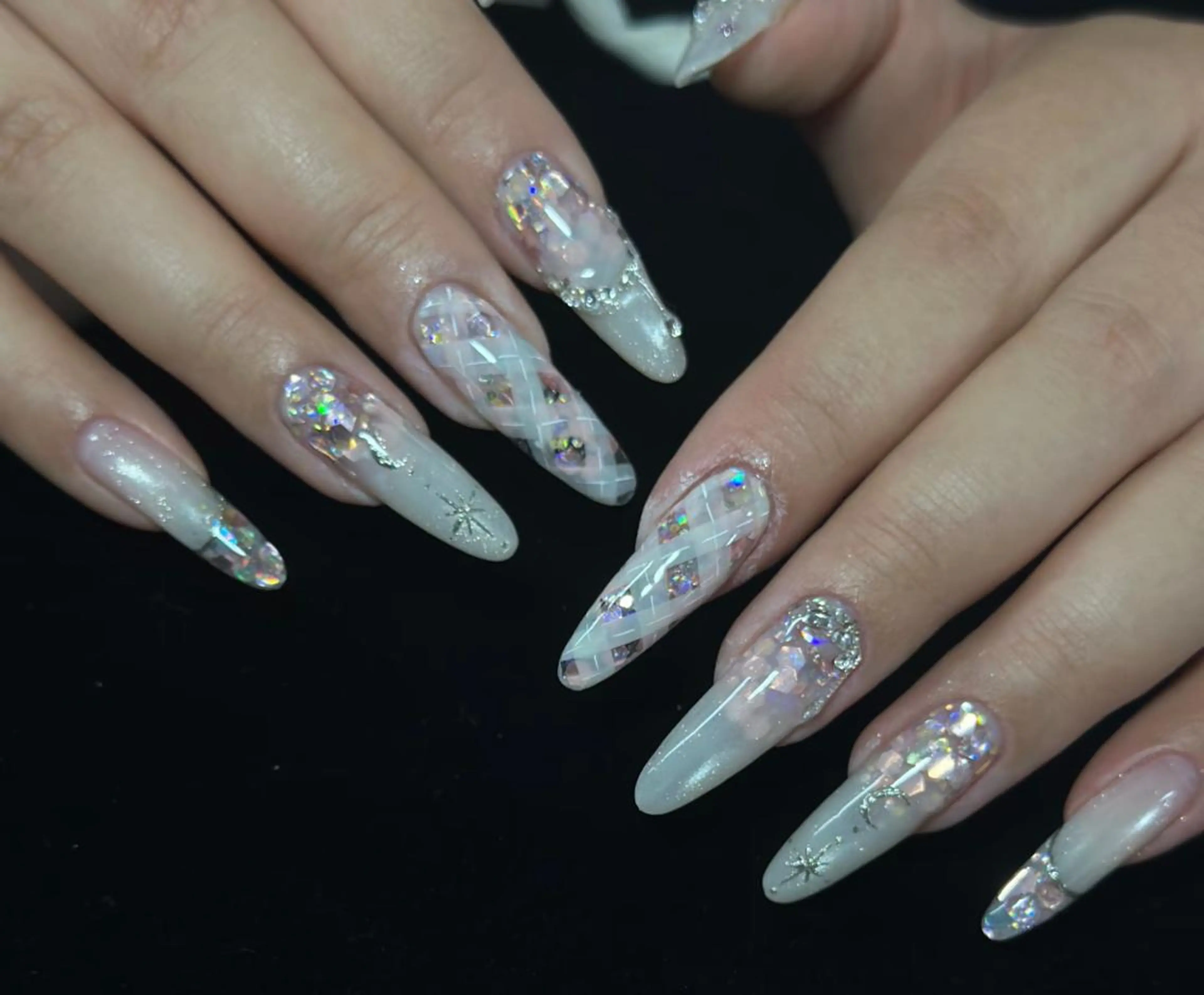 ネイル ハンドネイル 🎀 NaNa_nailのネイルデザイン