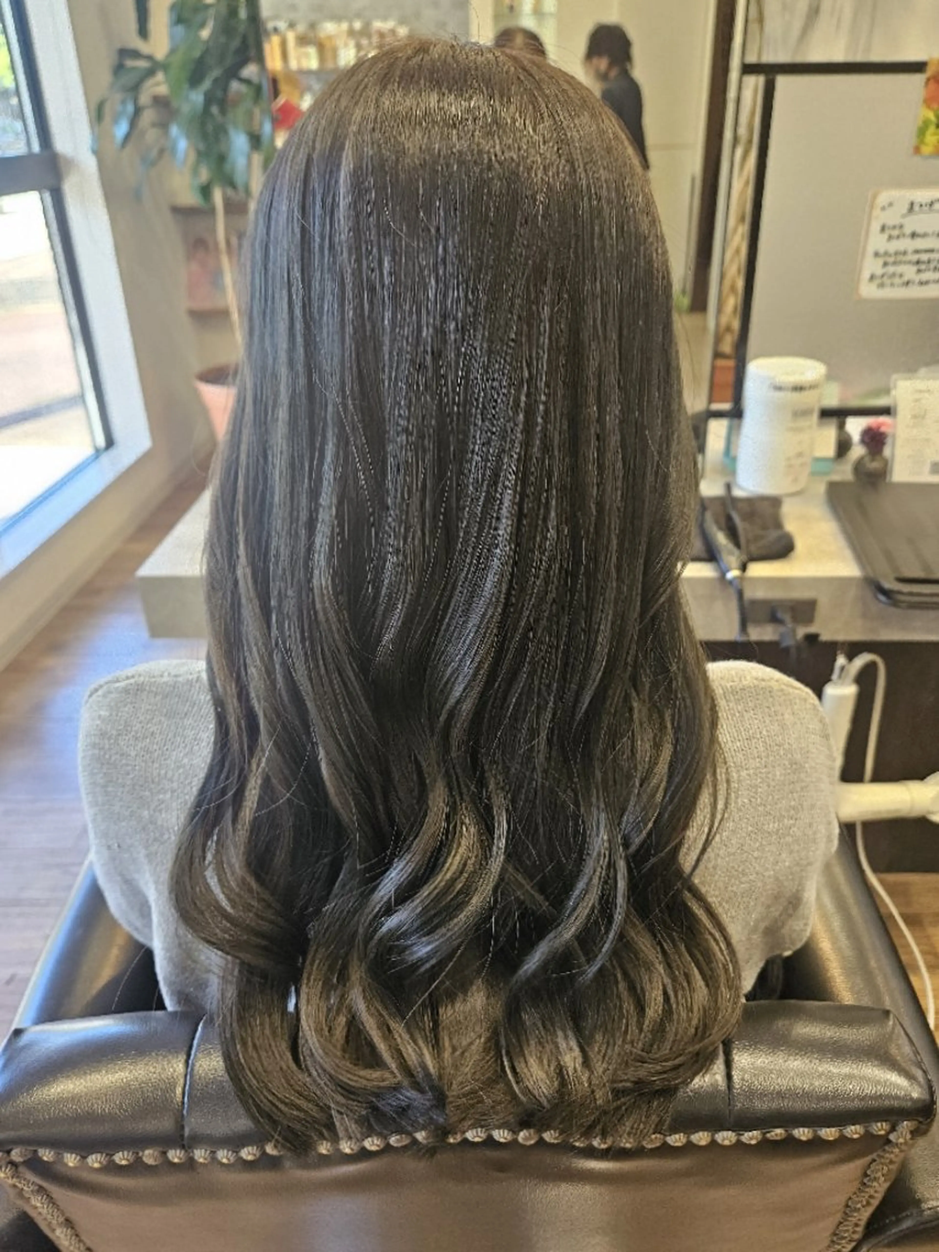 ロング カラー ヘアカラー 関口 友菜のヘアスタイル