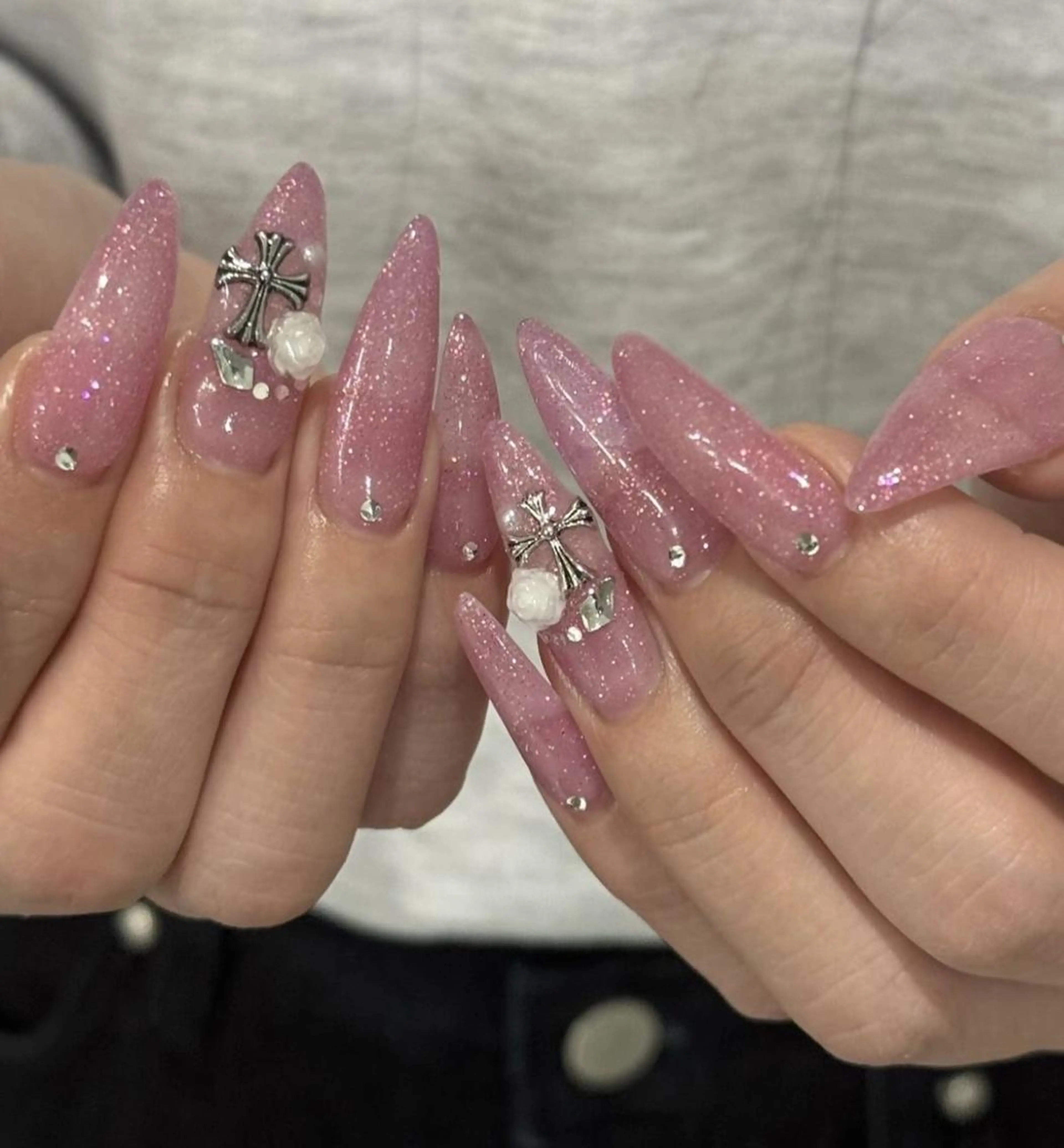 ネイル 長さ出し フレンチネイル グラデーション 卒業式 マグネットネイル ハンドネイル MIHANA SAKURAのネイルデザイン