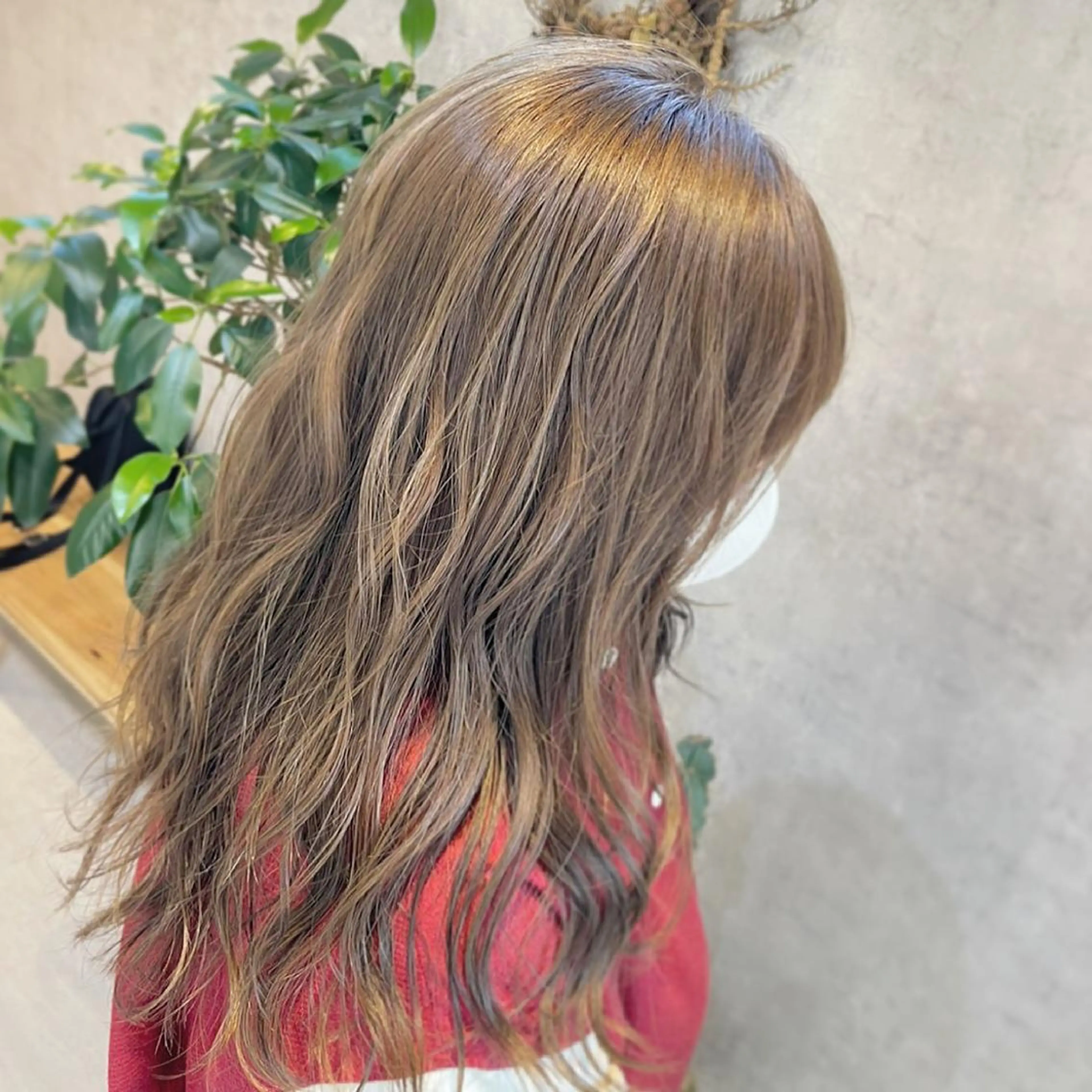 【✨透明感抜群髪質改善ケア✨】カット+イルミナカラー+TOKIO TR+マイクロバブルの写真