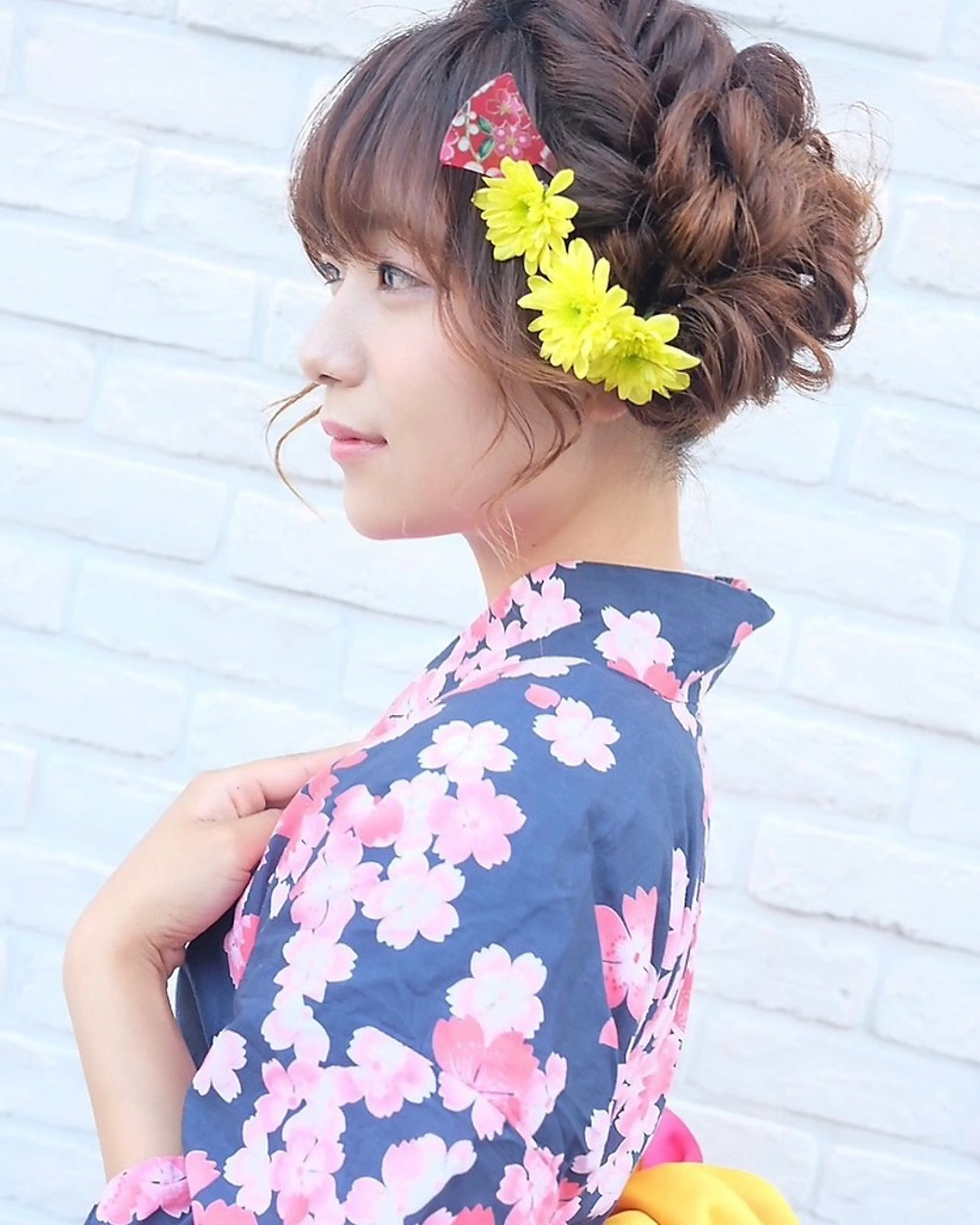 ヘアアレンジ 浴衣 着付け あやかショート 白髪ぼかしのヘアスタイル