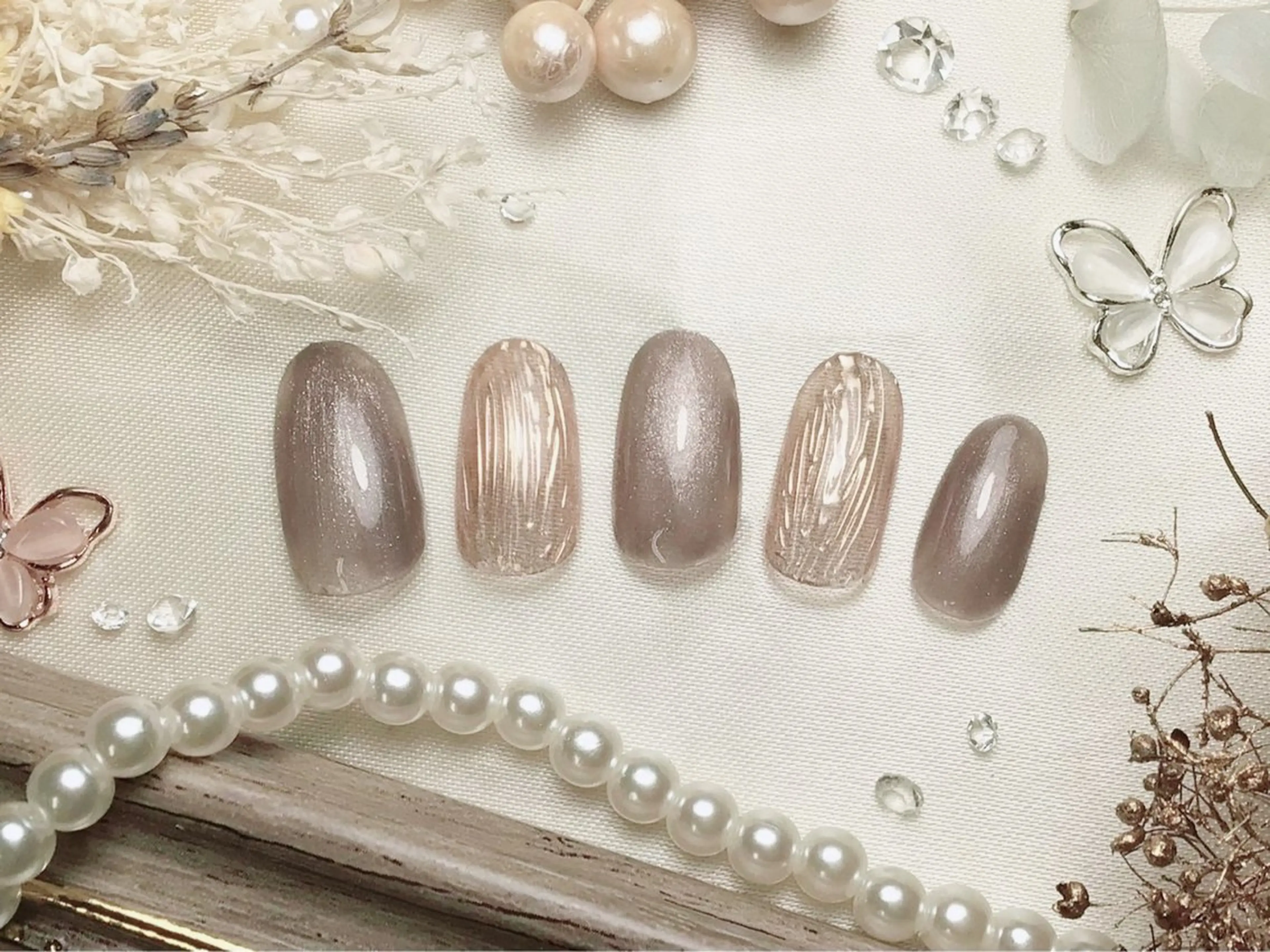 ミディアム ハンドネイル プティリボン 武蔵小金井店のネイルデザイン