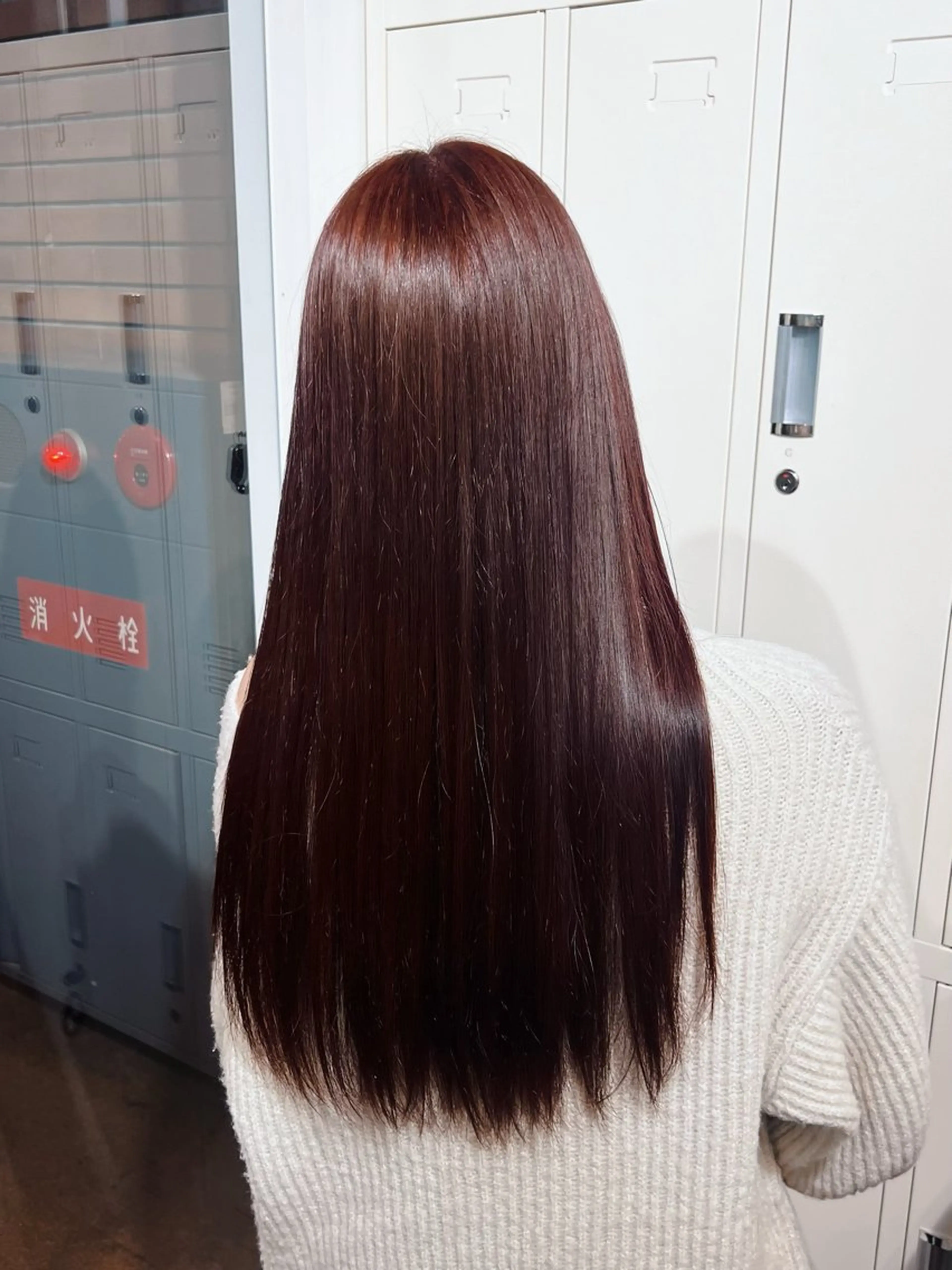 ミディアム カラー パーマ アッシュ アッシュグレー アッシュグレージュ ベージュカラー 黒髪 ヘアカラー トリートメント akira｜ 透明感ベージュ｜梅田のヘアスタイル