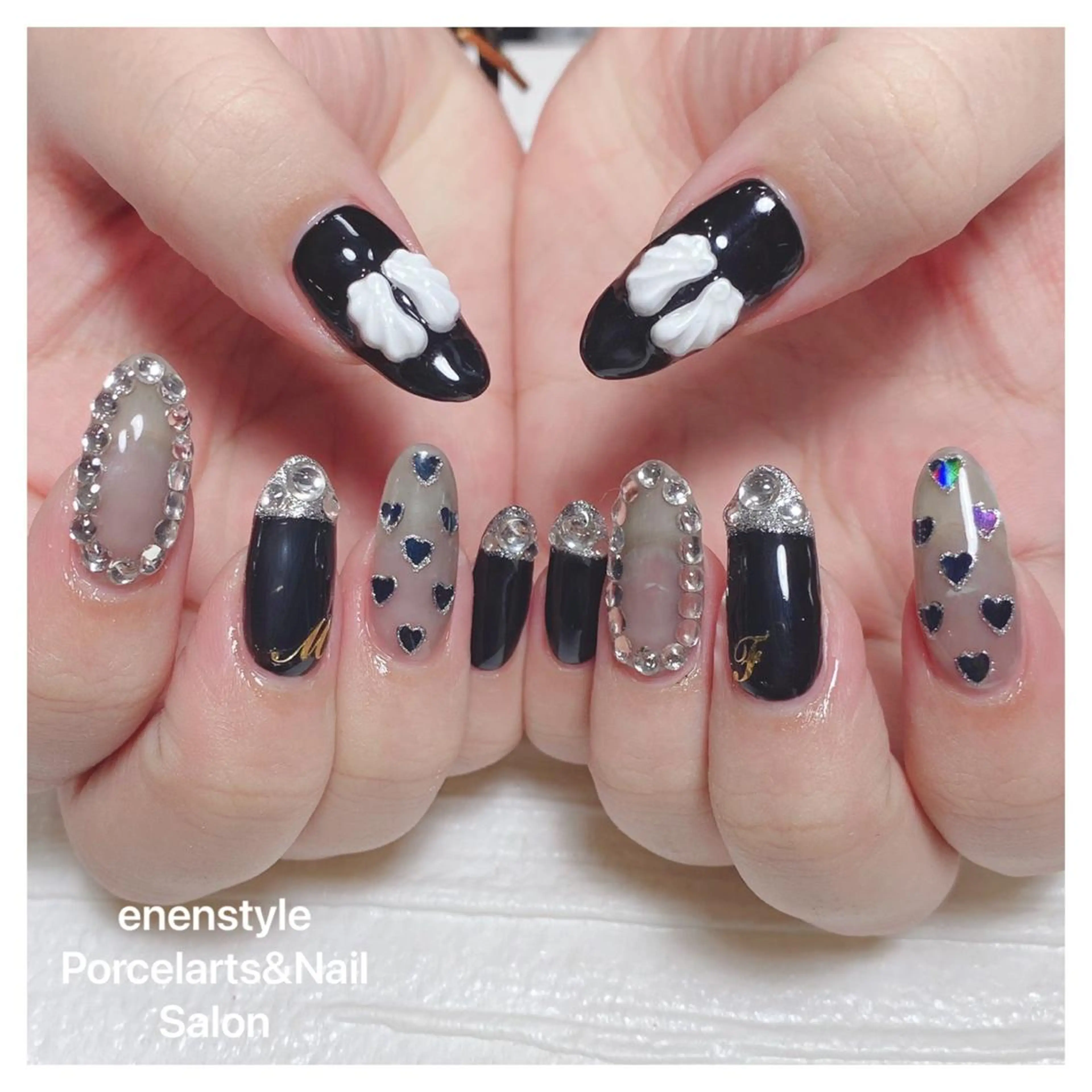 ミディアム ネイル 👑enen style👑のネイルデザイン