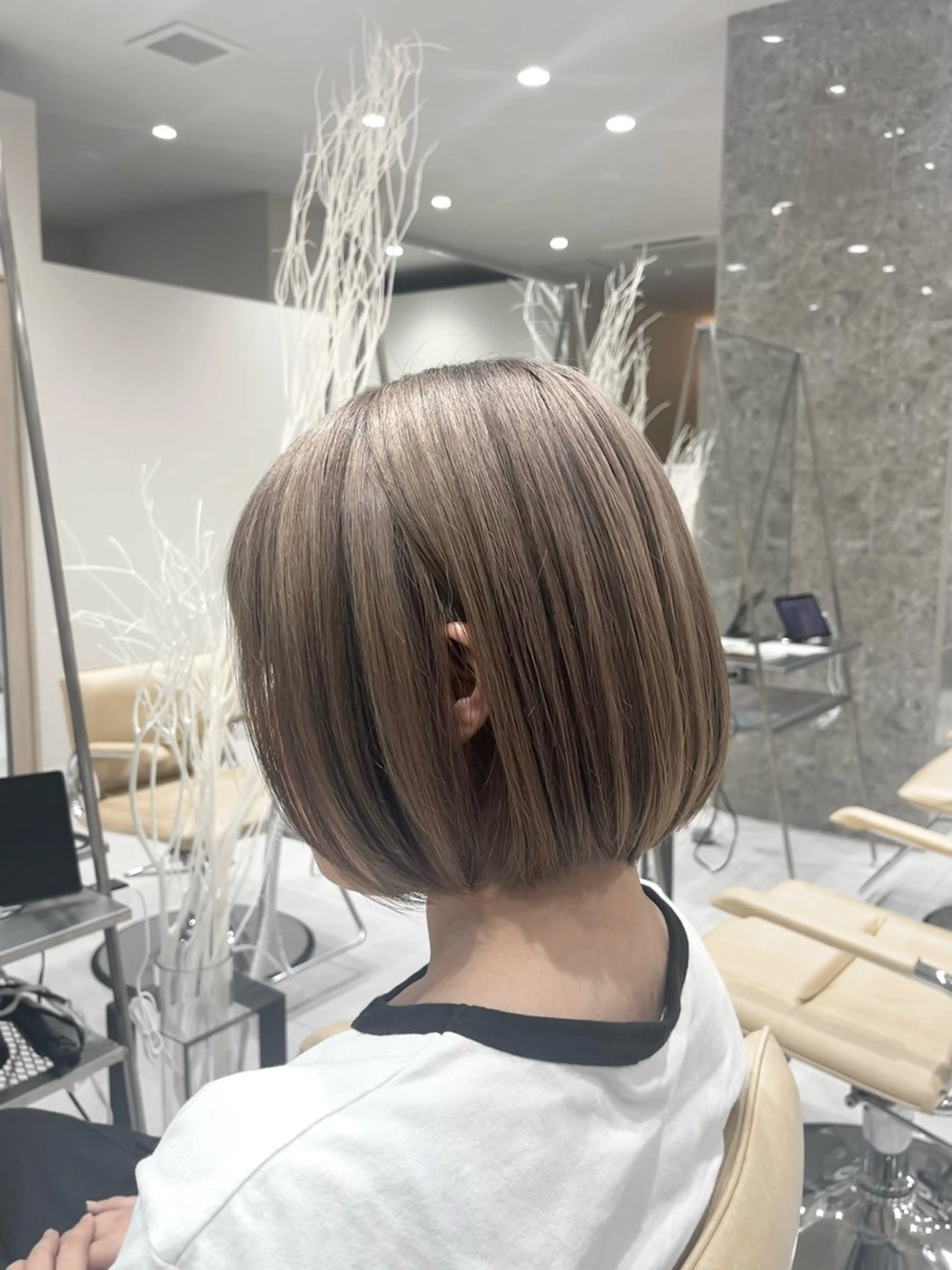 ショート カラー ヘアカラー バレイヤージュ/ヘア アレンジ/shionのヘアスタイル