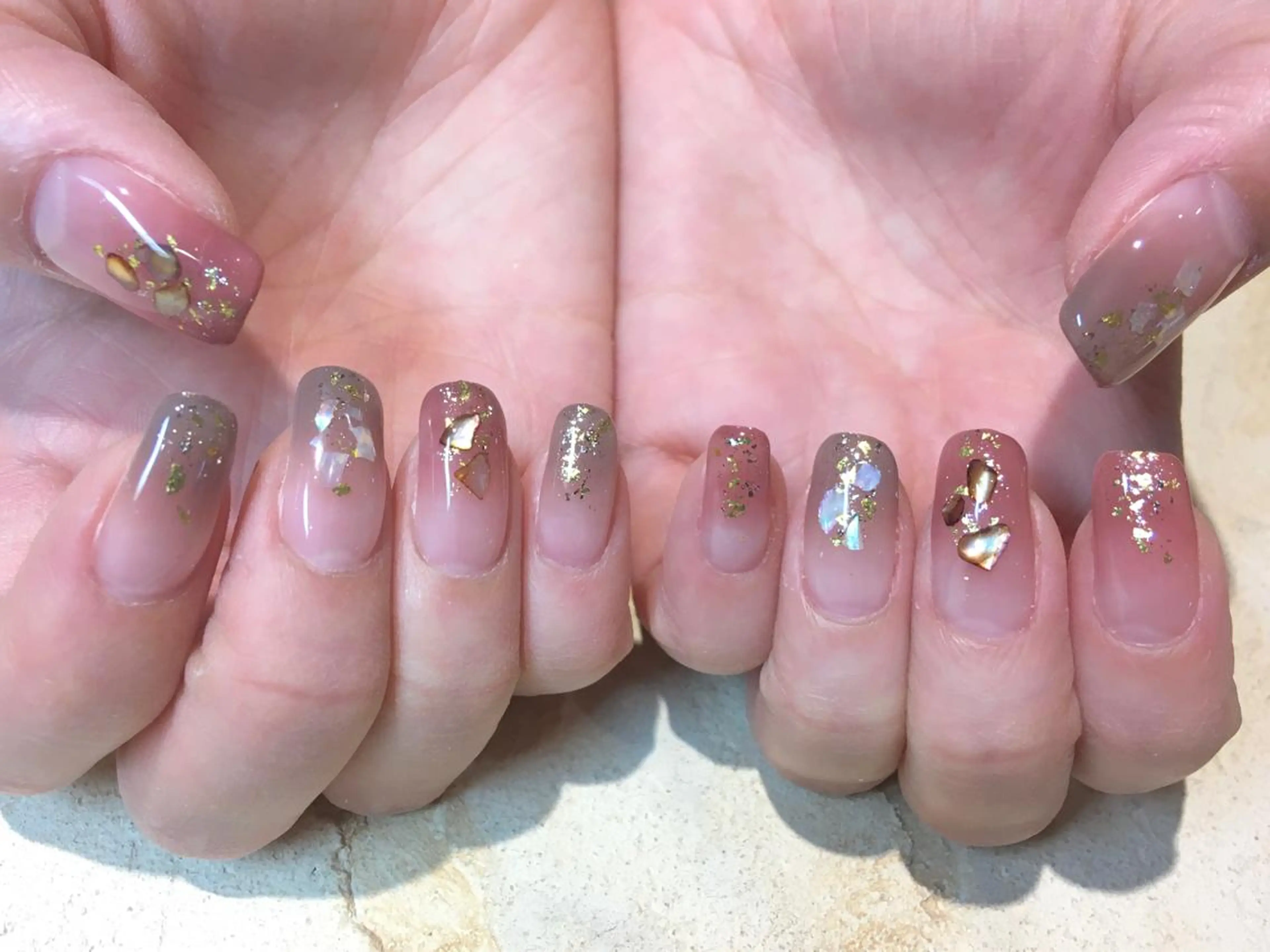 ネイル ニュアンスネイル シンプルネイル 山田 真里のネイルデザイン