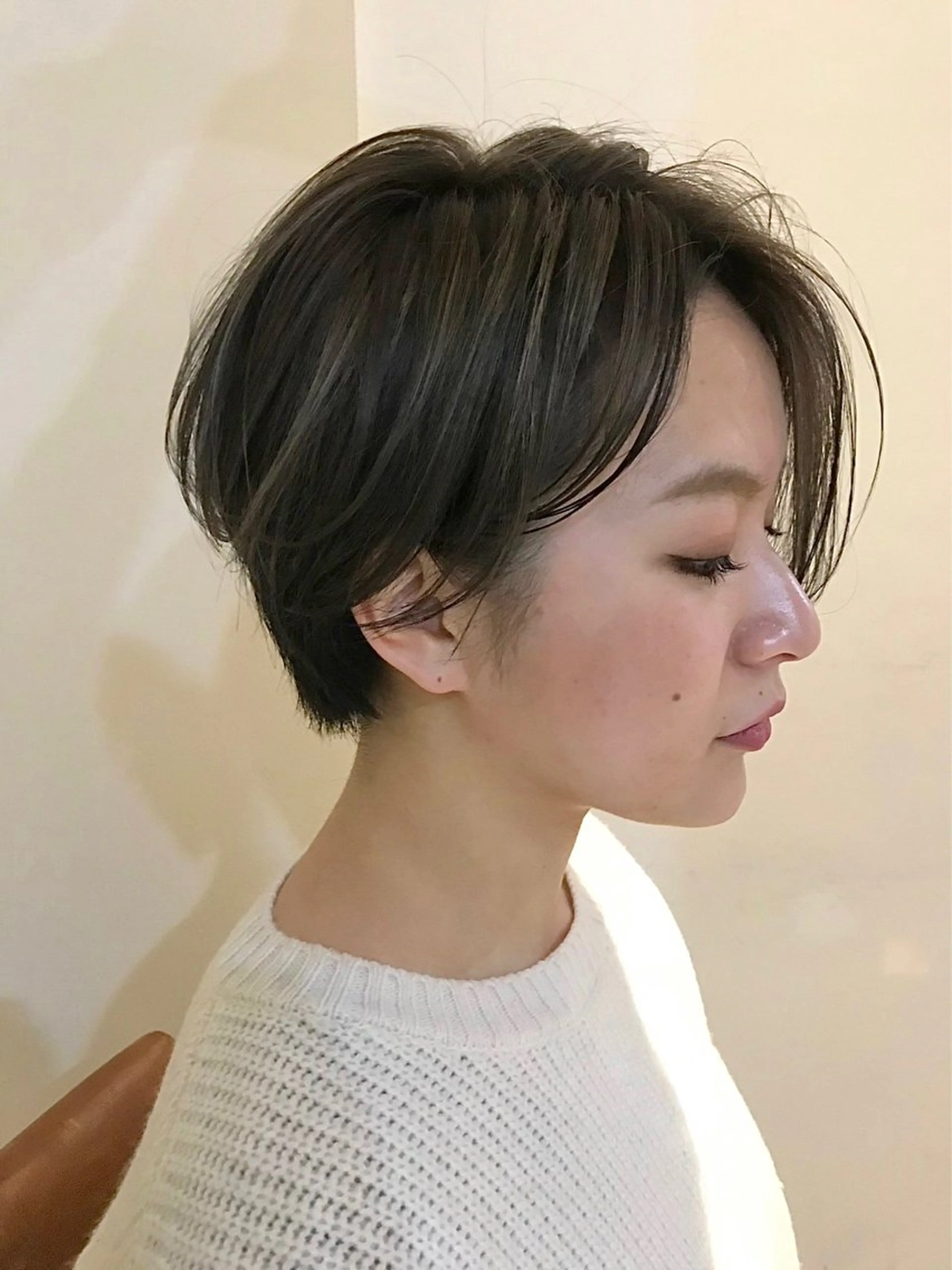 ショート 大島桃花 / 表参道 透明感カラーのヘアスタイル