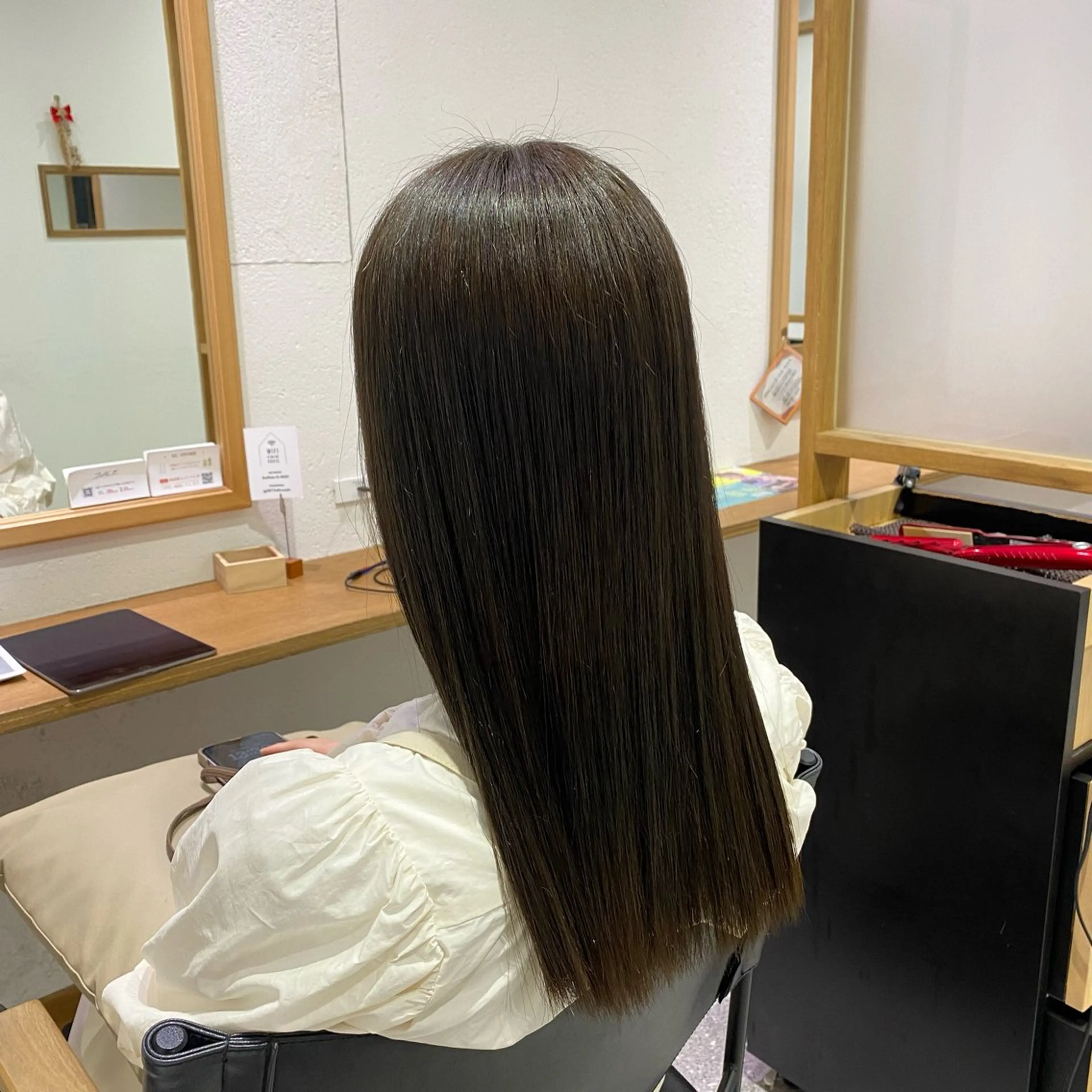 ロング カラー ヘアカラー ついざき はるかのヘアスタイル