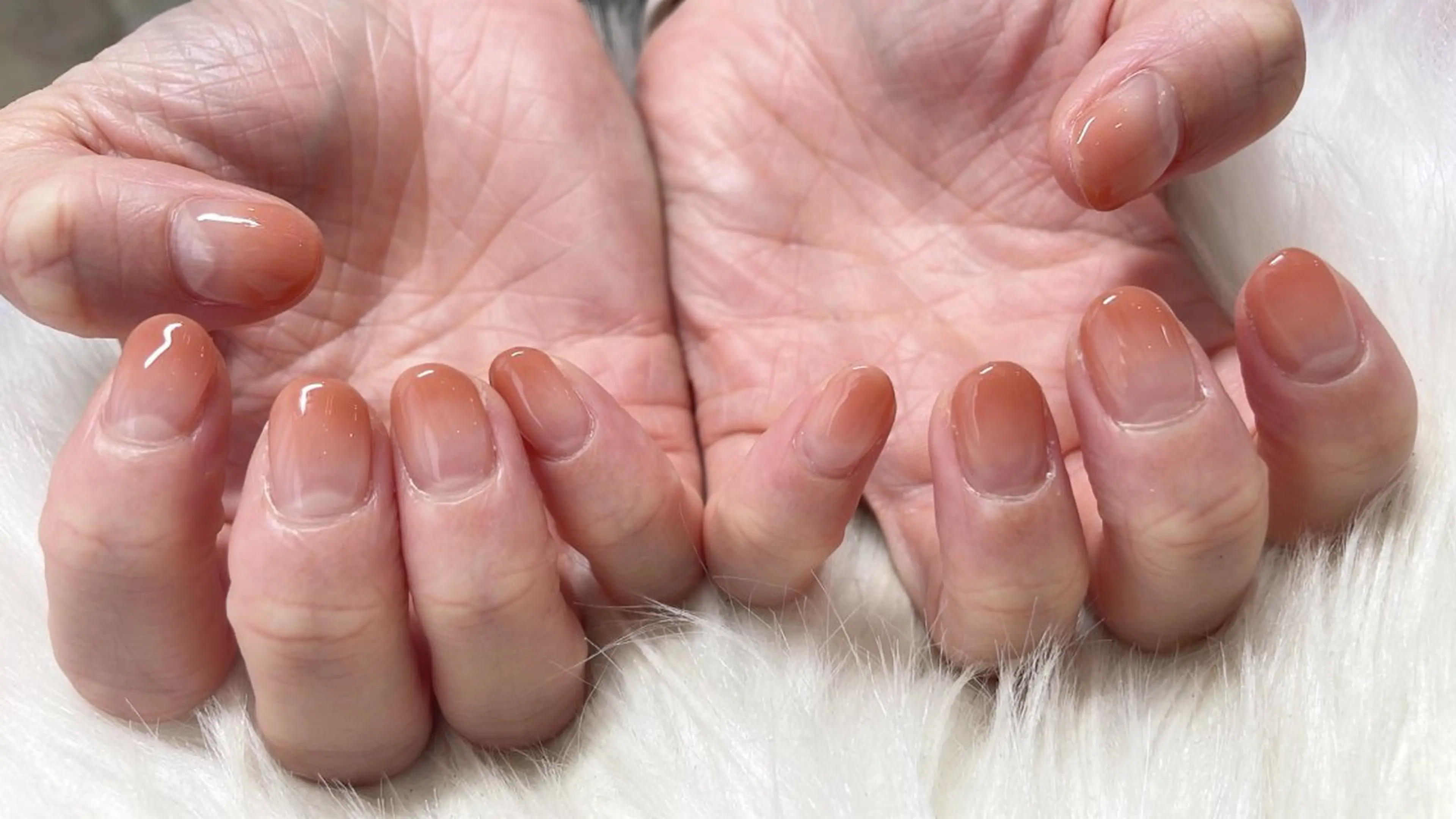 ネイル ハンドネイル Amoureuse Satomiのネイルデザイン