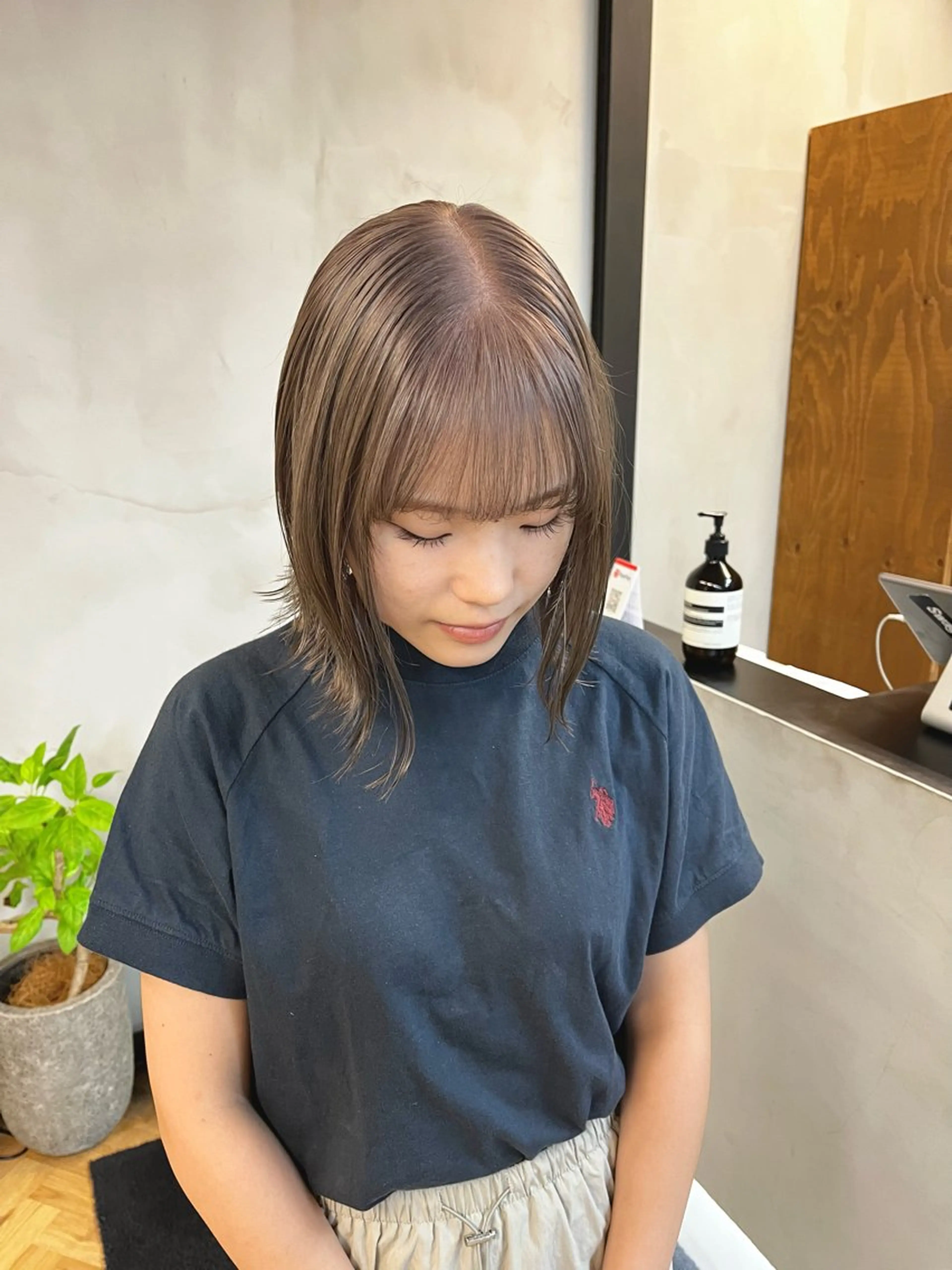 ミディアム カラー ヘアアレンジ ブリーチ ena/ブリーチなし 透明感・レイヤー🎀のヘアスタイル