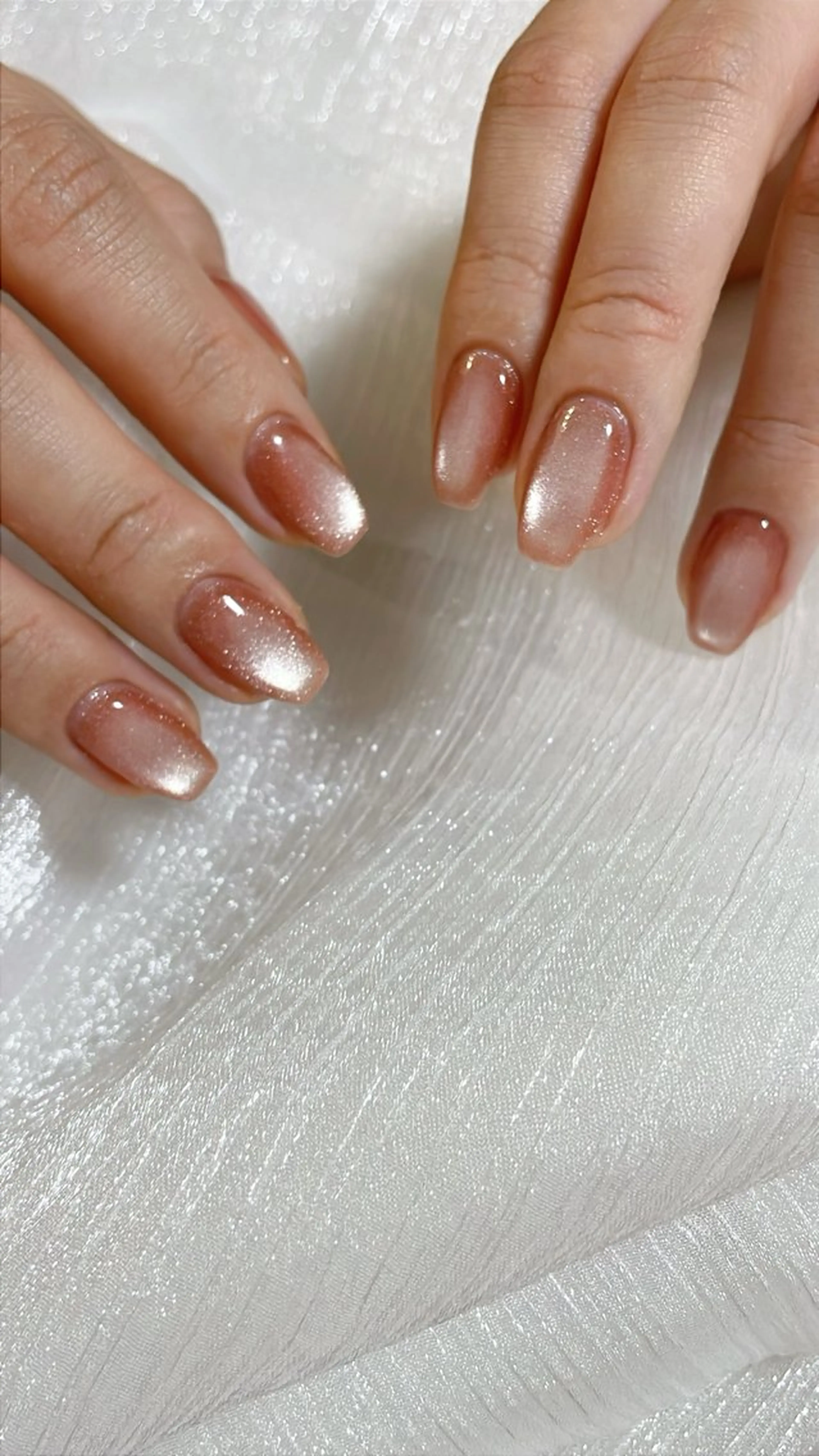 ネイル オーロラネイル 桜ネイル フラワーネイル フットネイル フレンチネイル ハンドネイル mogunail &blowのネイルデザイン