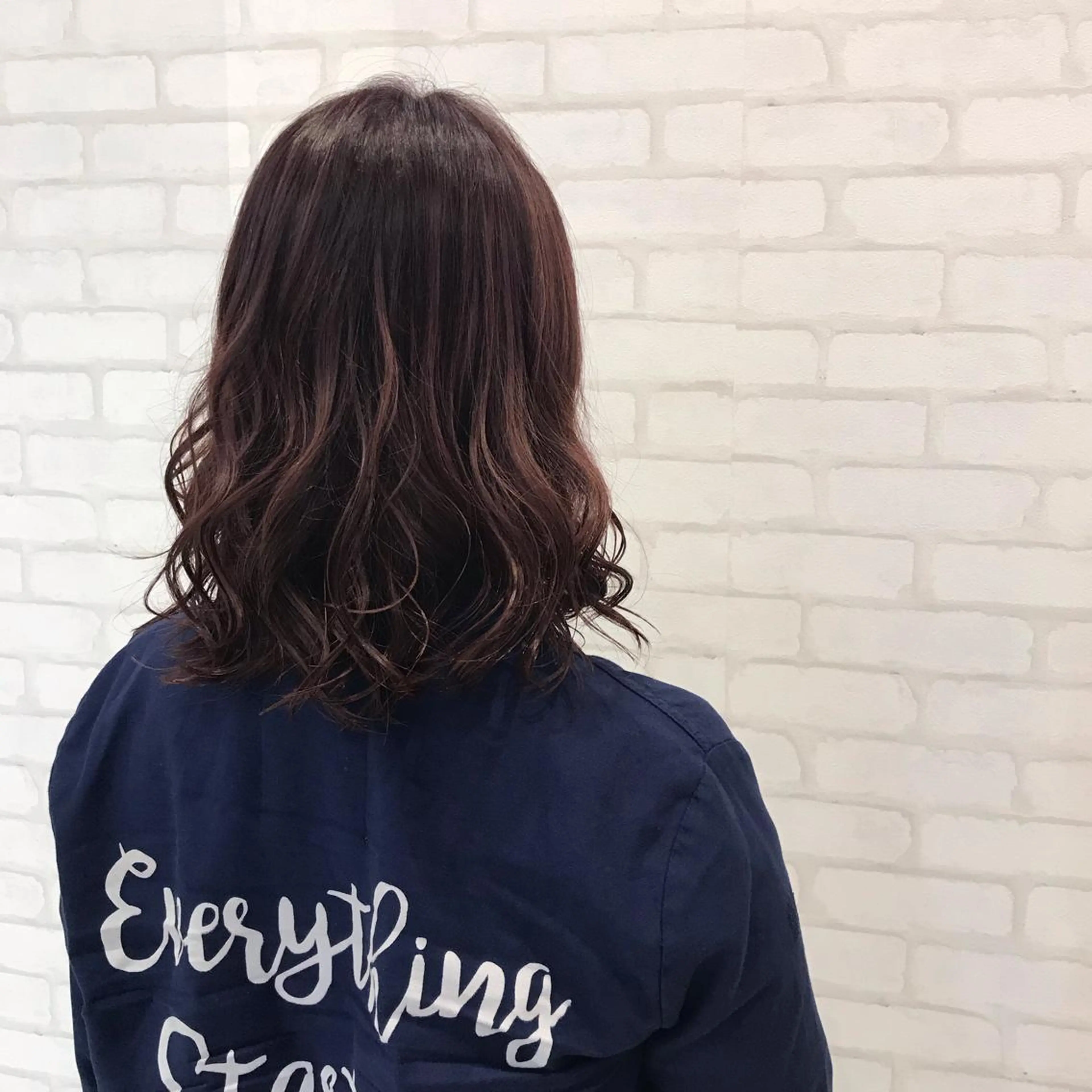 セミロング カラー 中川 拓弥のヘアスタイル